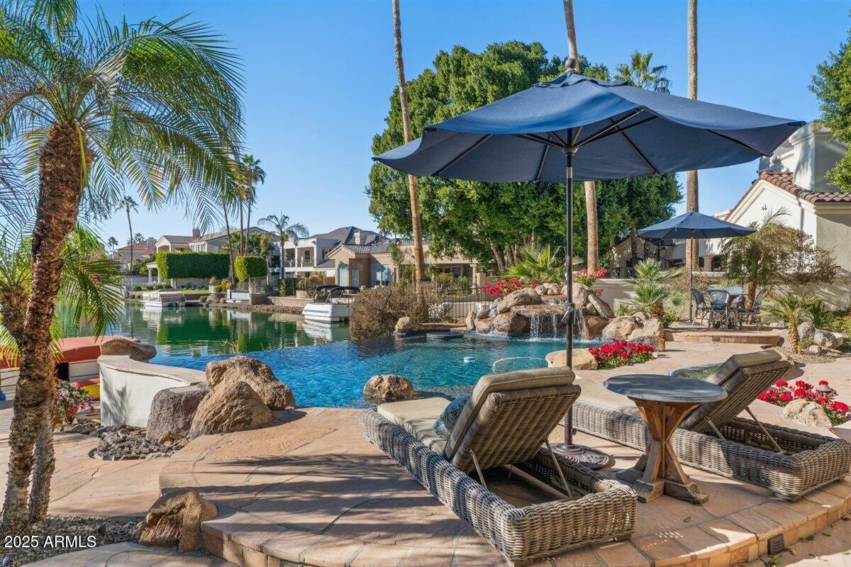WEST LAKE ESTATES - Residential