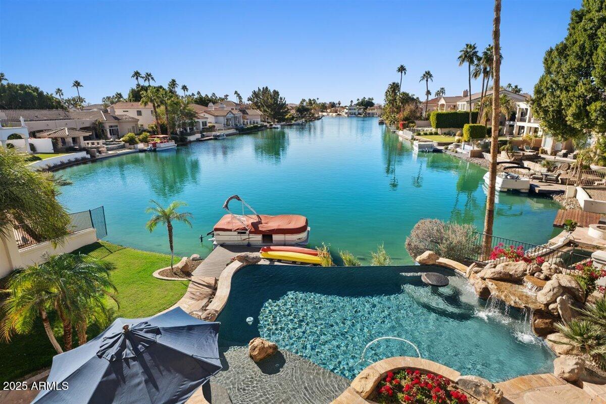 WEST LAKE ESTATES - Residential