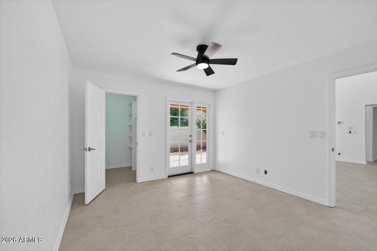 MISTWOOD CONDOMINIUMS - Residential