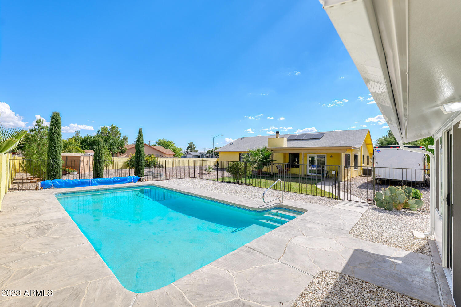 SANDALWOOD - Residential