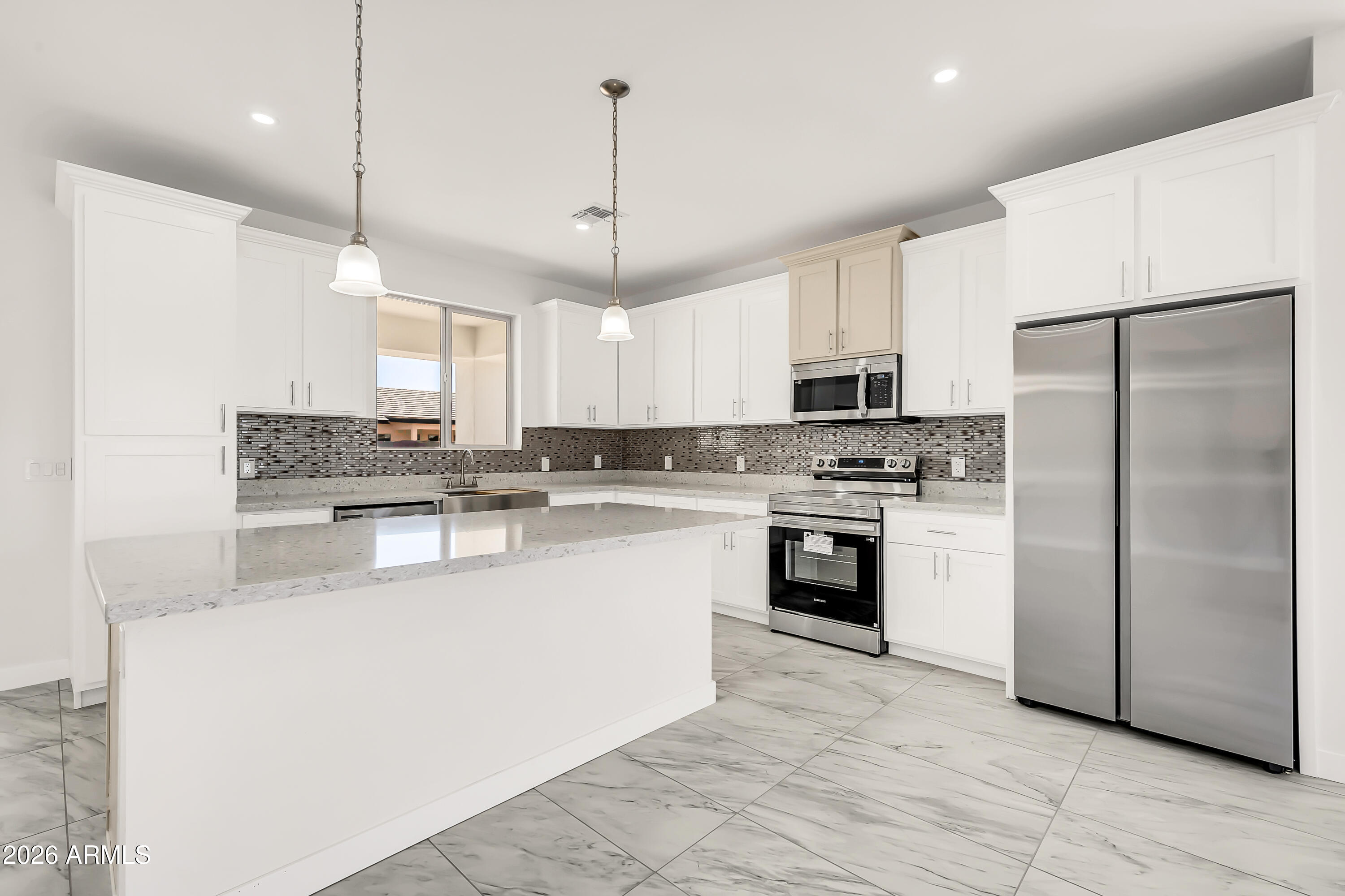 ARIZONA CITY UNIT SEVEN - Residential