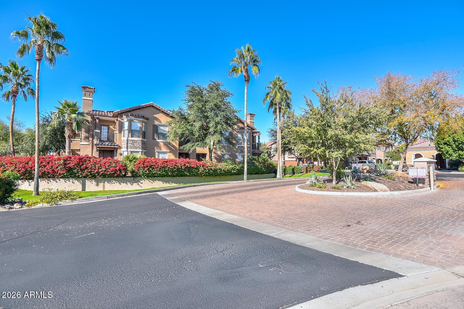 RENAISSANCE VILLAS ON THE PARK CONDOMINIUM - Residential