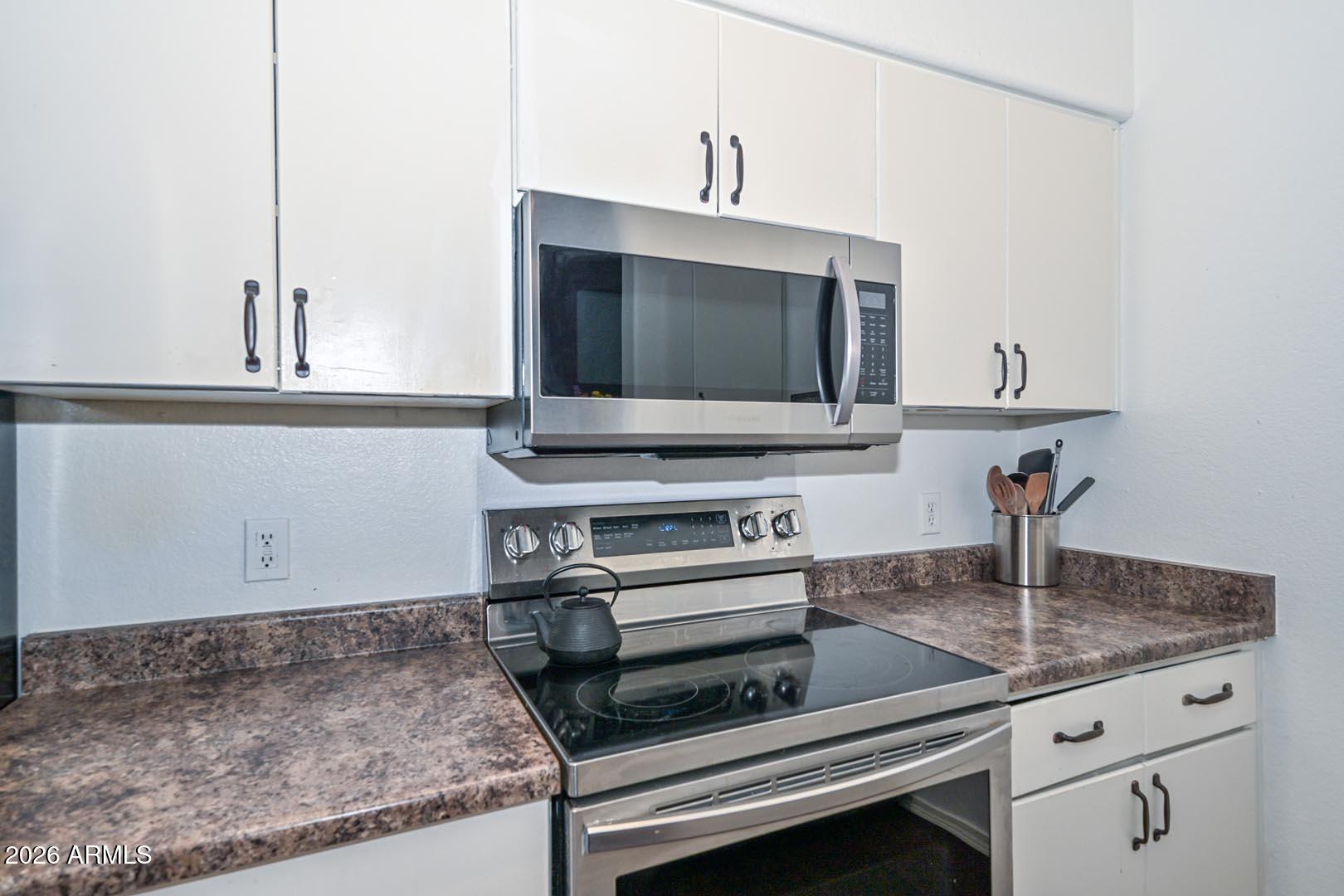 RENAISSANCE VILLAS ON THE PARK CONDOMINIUM - Residential