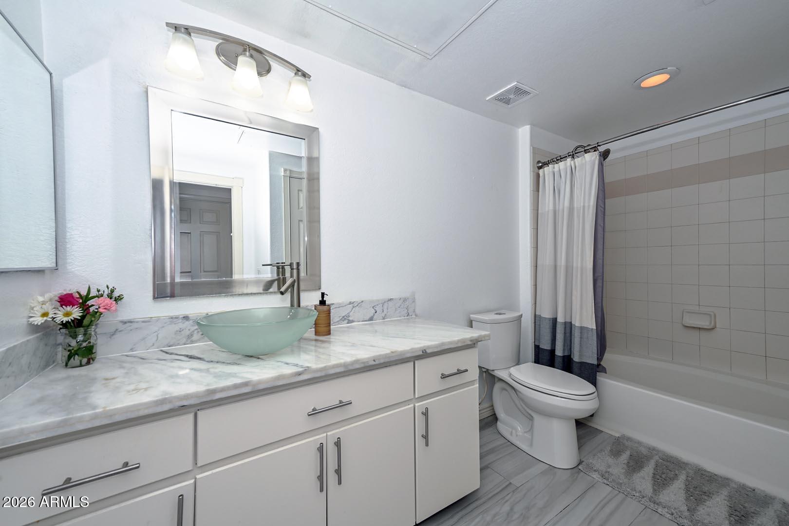 RENAISSANCE VILLAS ON THE PARK CONDOMINIUM - Residential