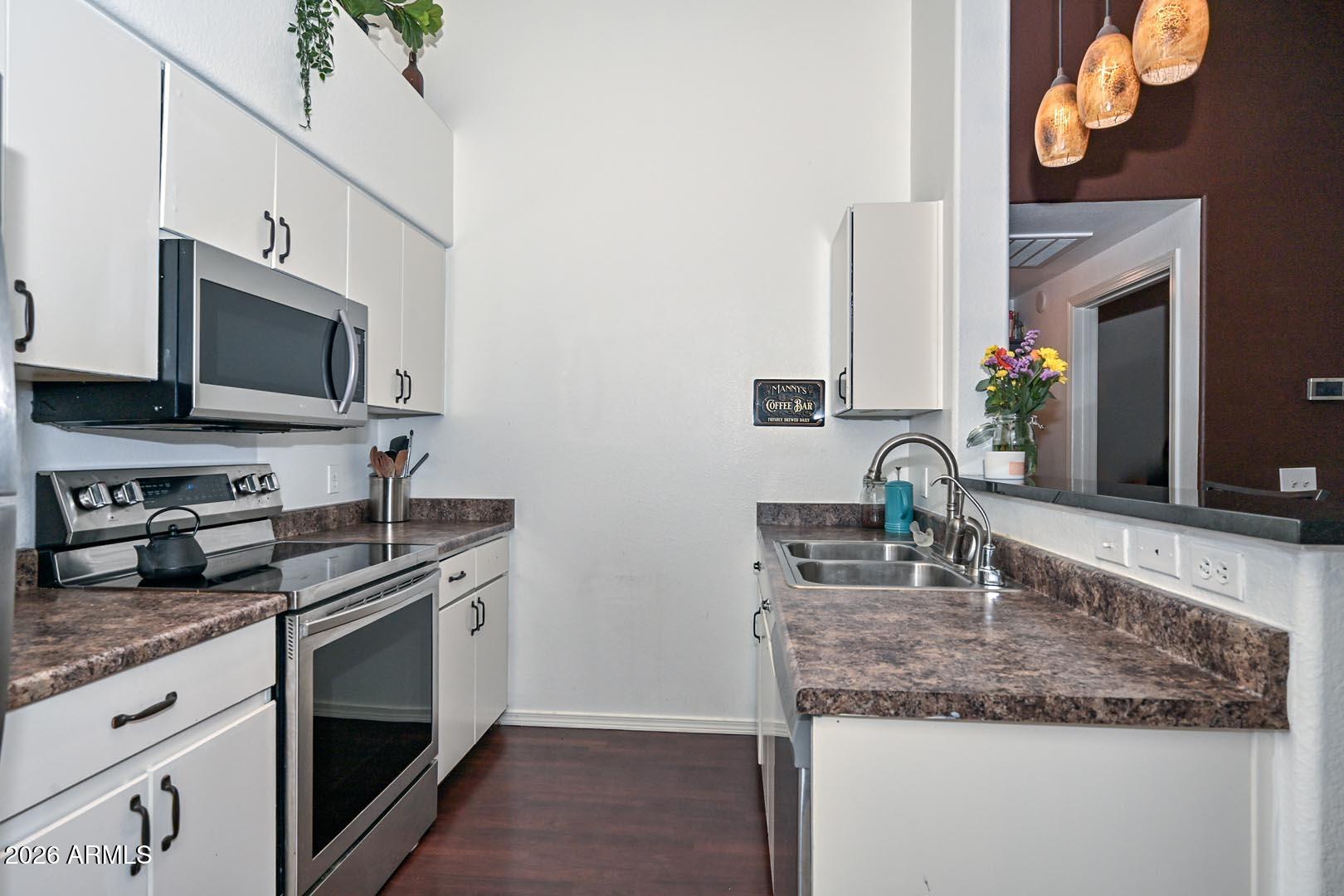 RENAISSANCE VILLAS ON THE PARK CONDOMINIUM - Residential