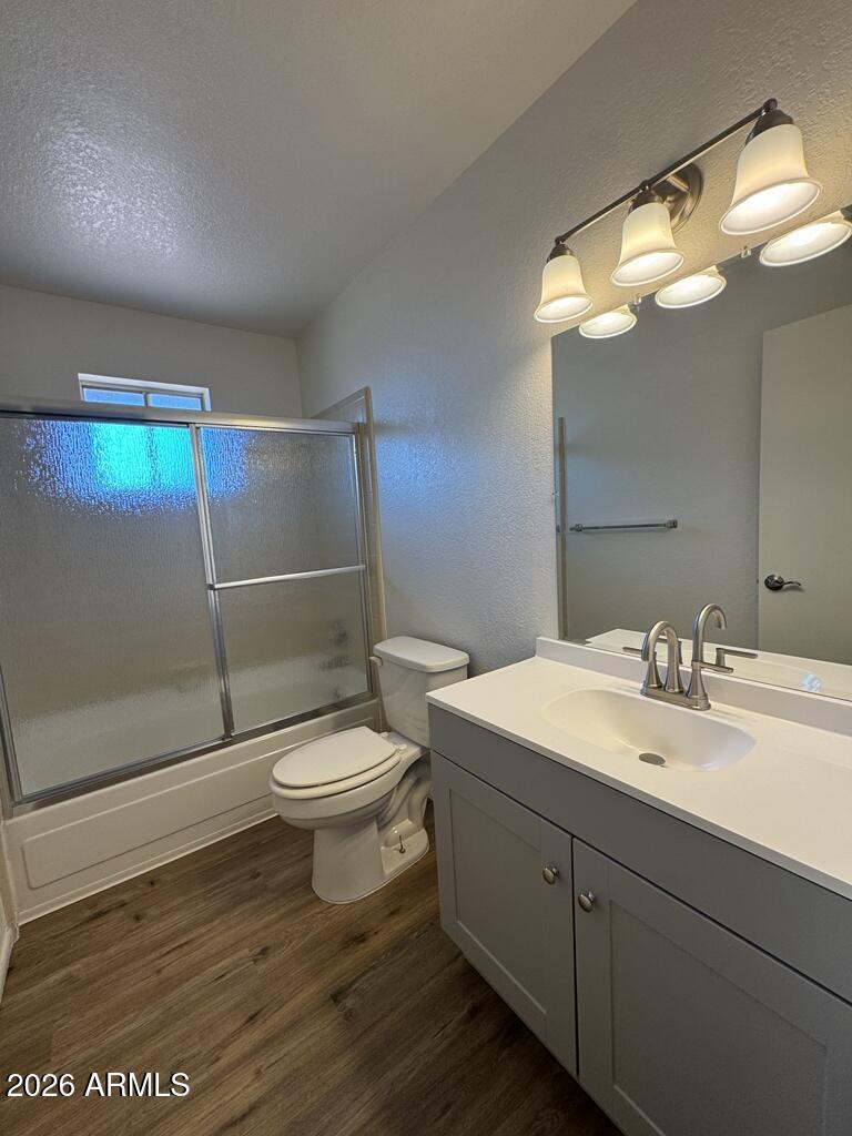 VISTA VILLAGE 3 - Residential