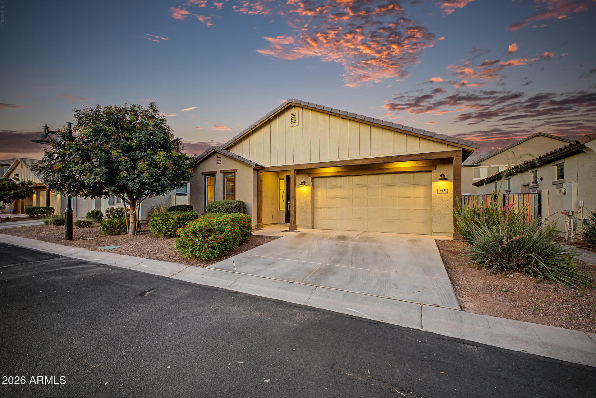 CENTERRA TRACT D REPLAT - Residential