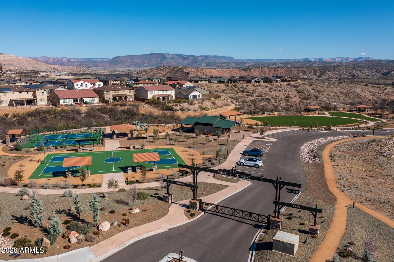 MOUNTAIN GATE - Residential