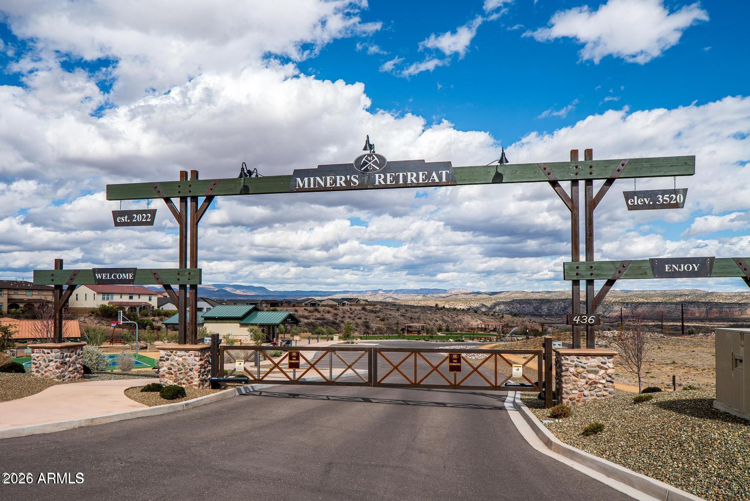 MOUNTAIN GATE - Residential
