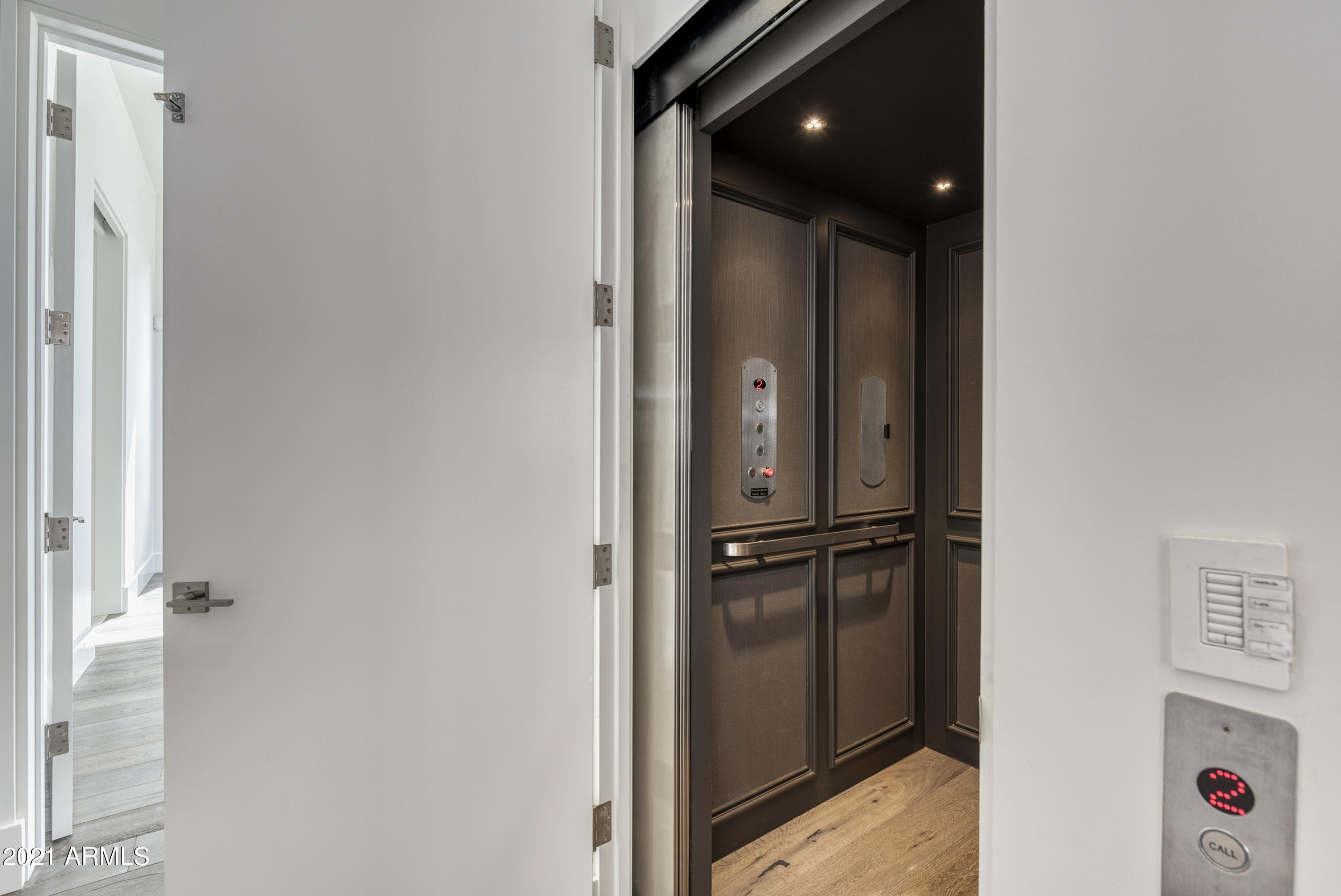 RITZ-CARLTON PARCEL B MCR 1316-06 - Residential