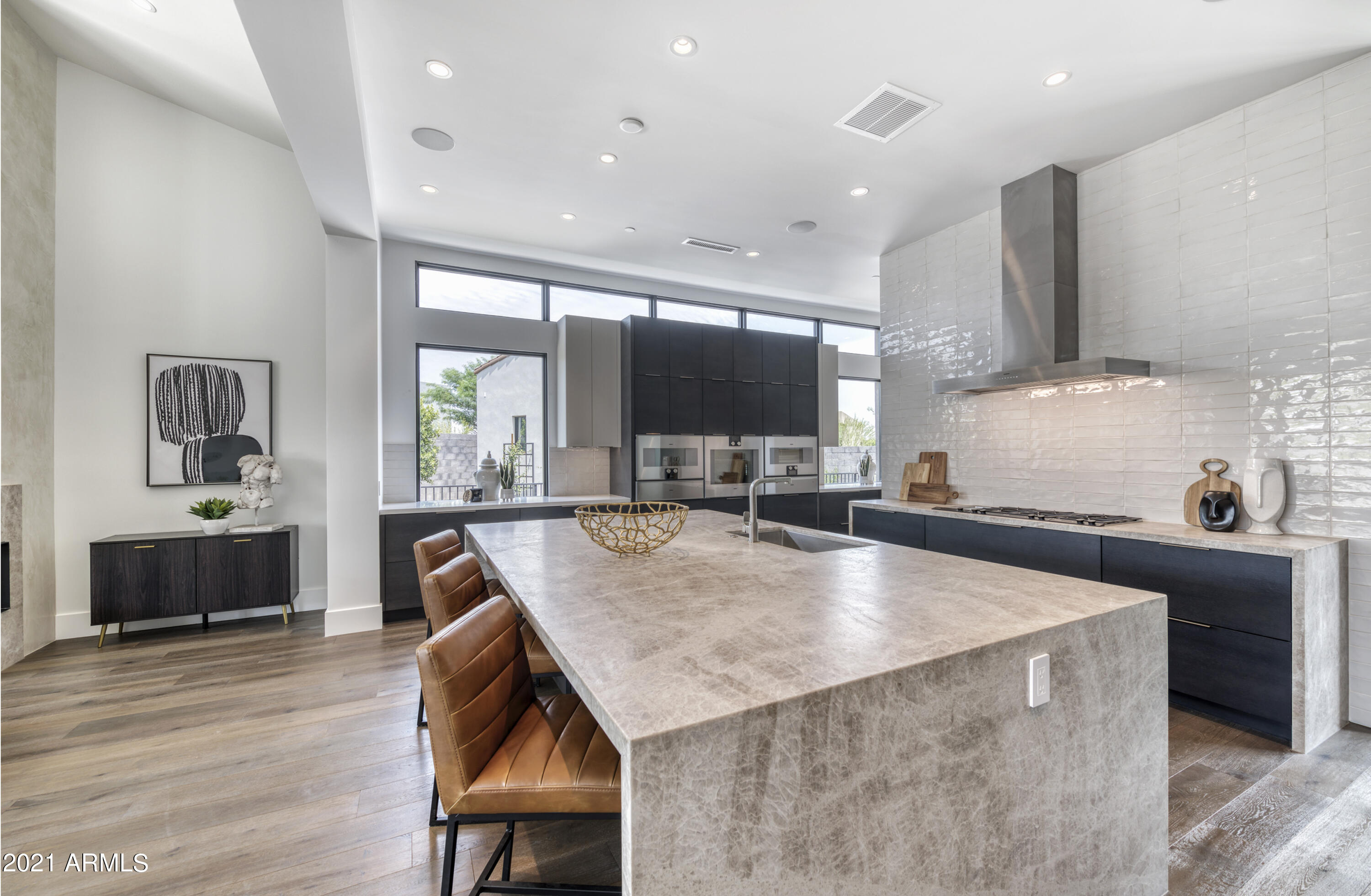 RITZ-CARLTON PARCEL B MCR 1316-06 - Residential