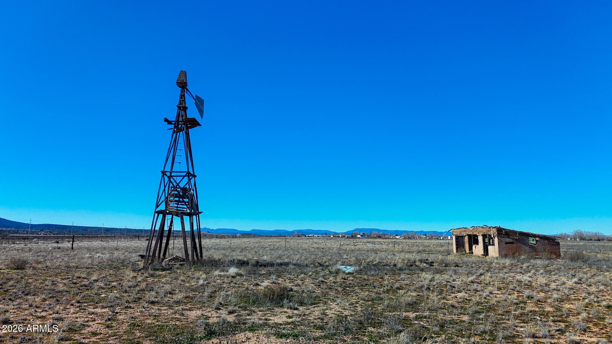 WILLIAMSON VALLEY FARMS - Land