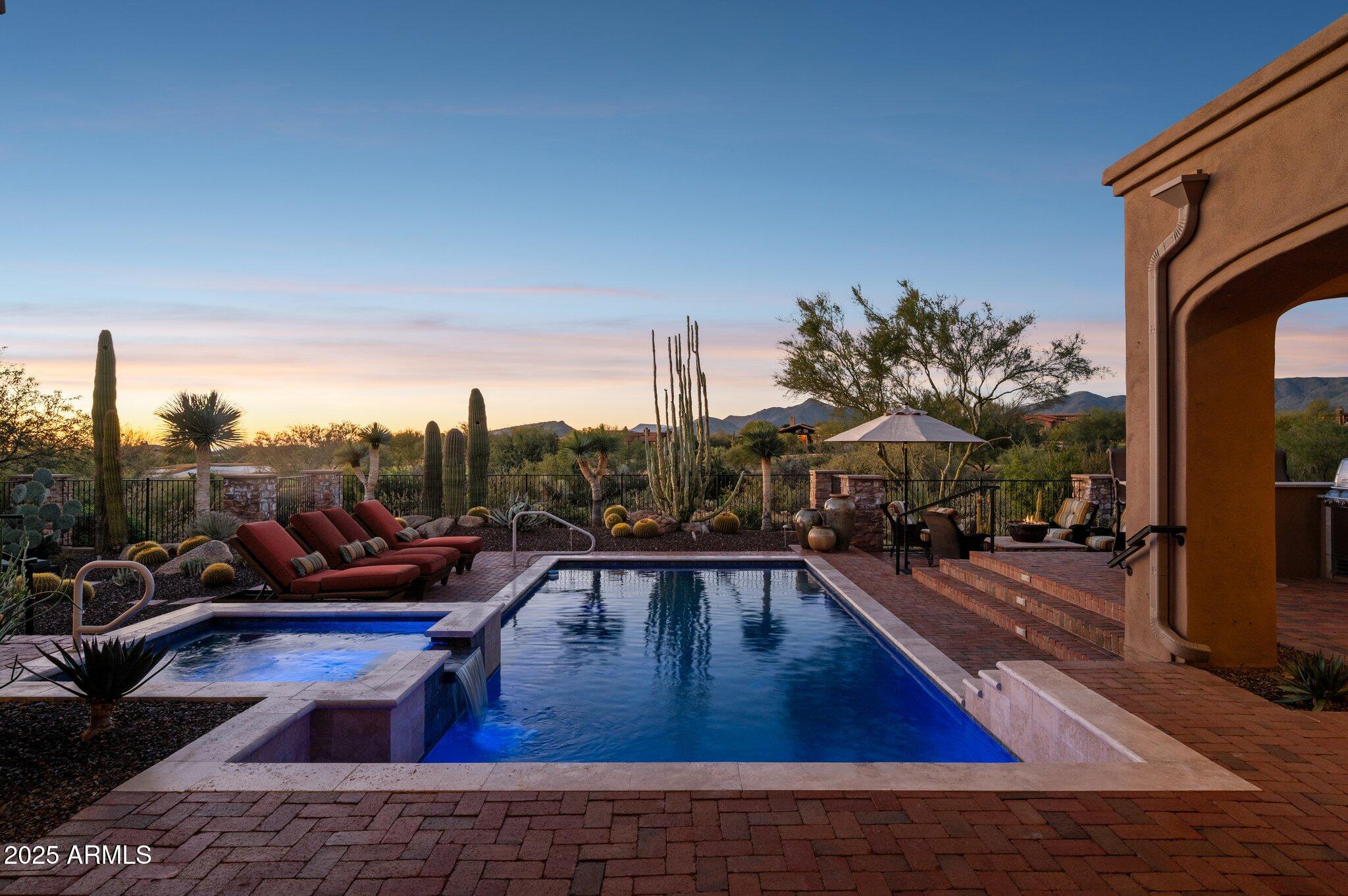 MIRABEL CLUB - Residential