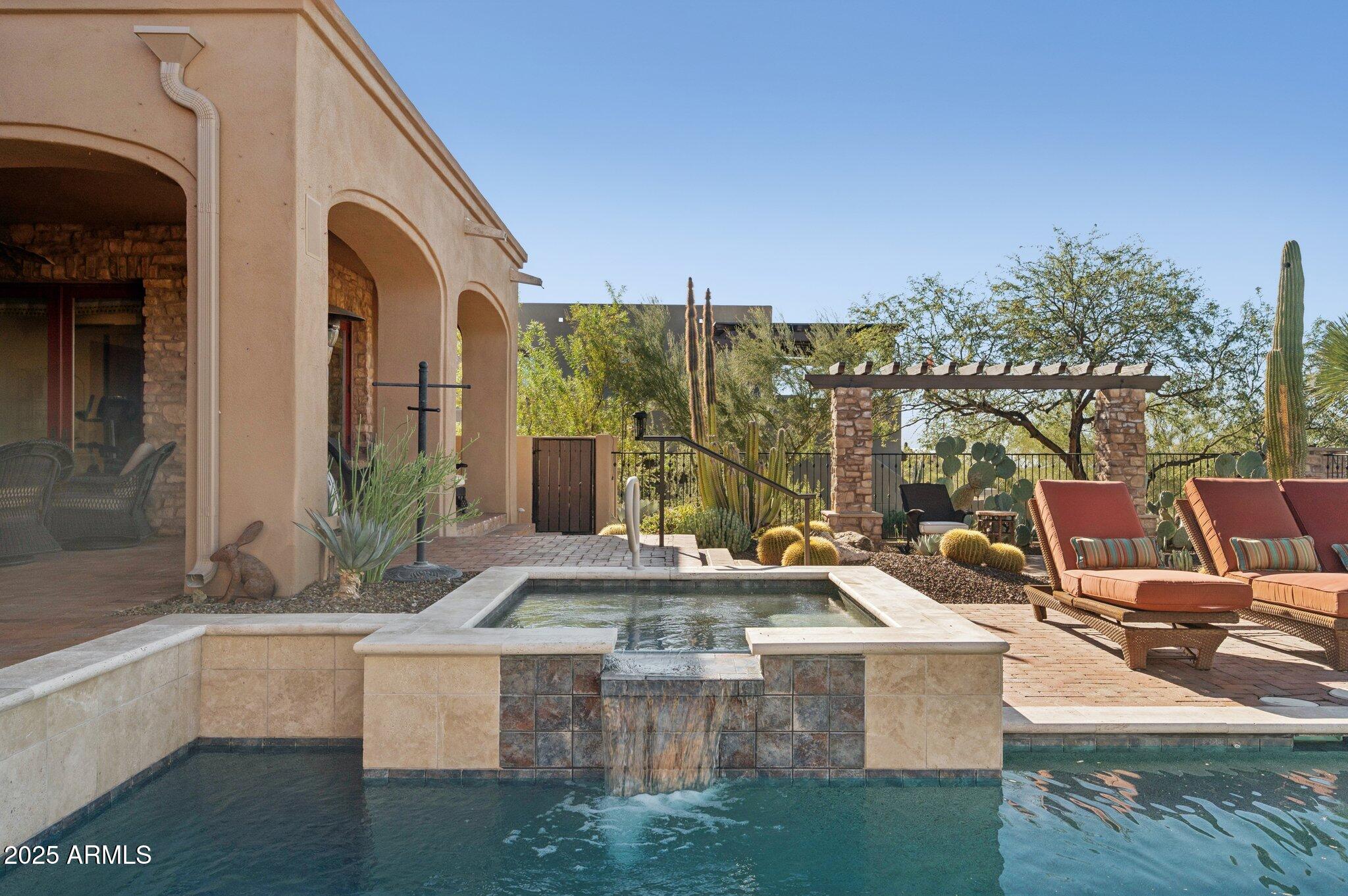 MIRABEL CLUB - Residential