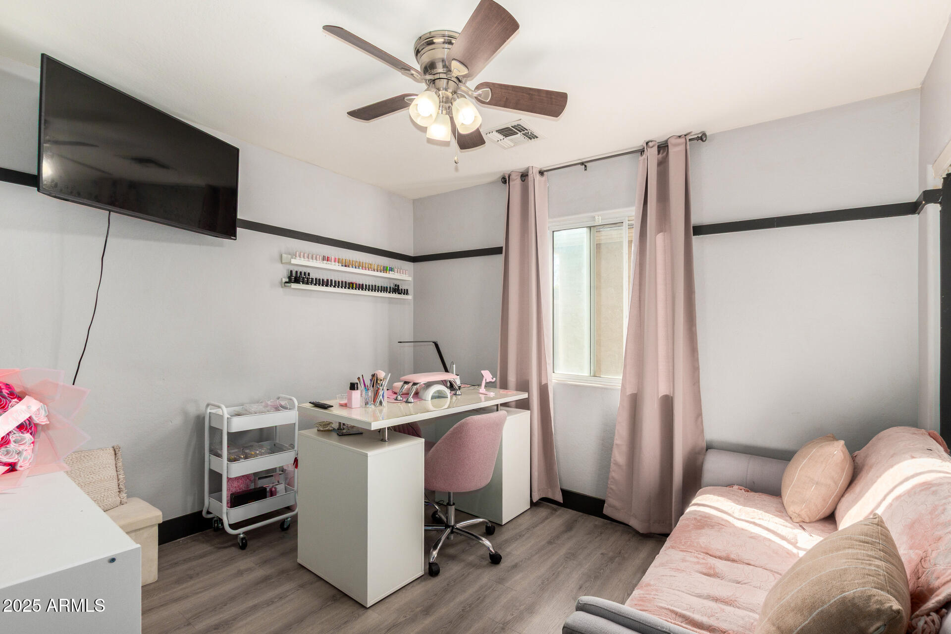 NORTHGLEN - Residential Lease
