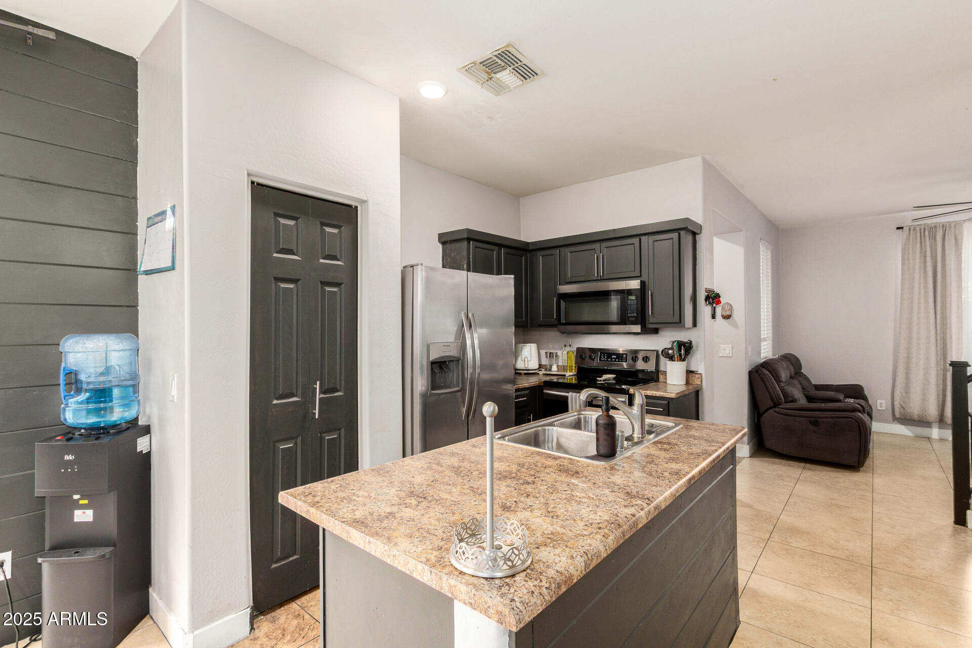 NORTHGLEN - Residential Lease