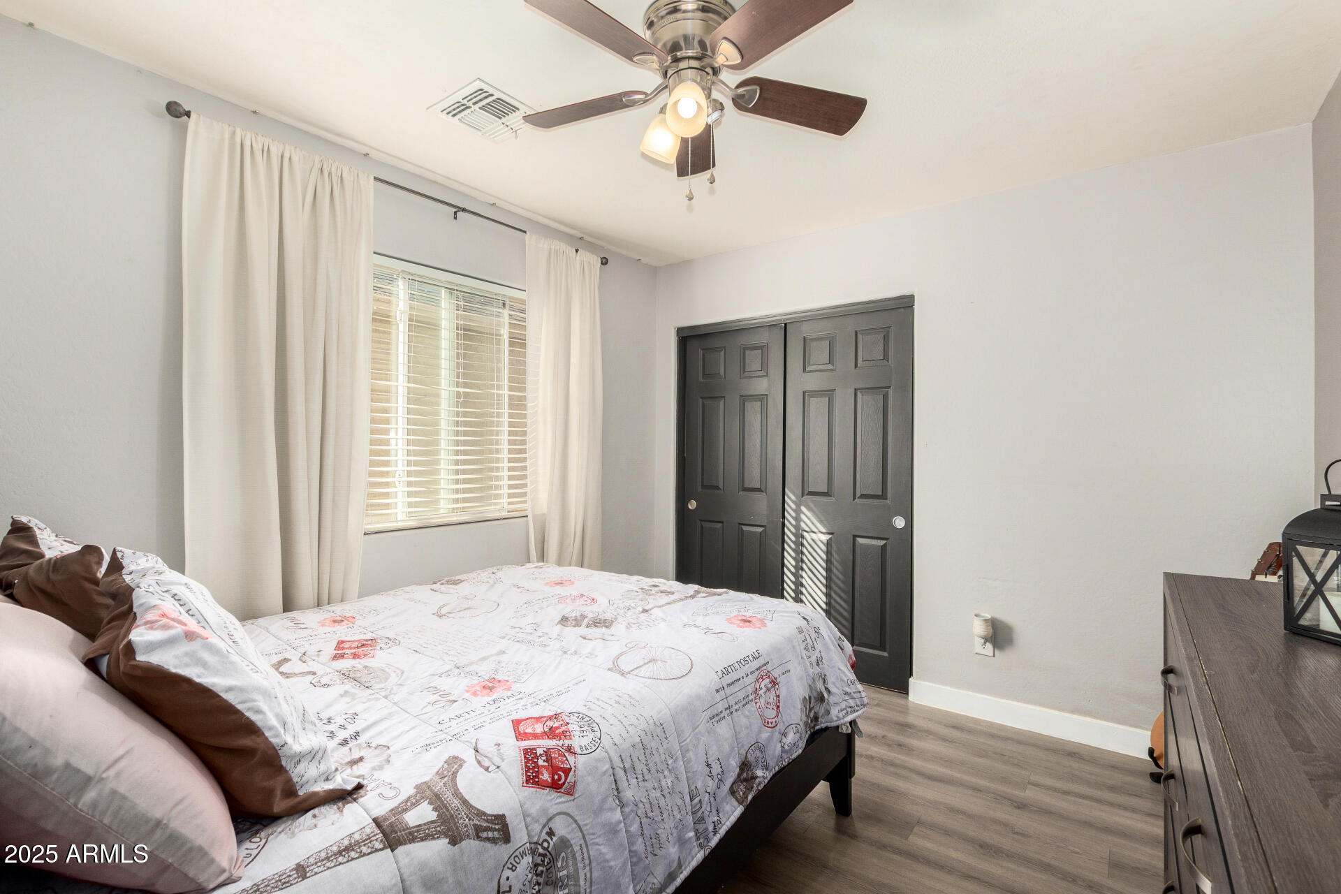 NORTHGLEN - Residential Lease