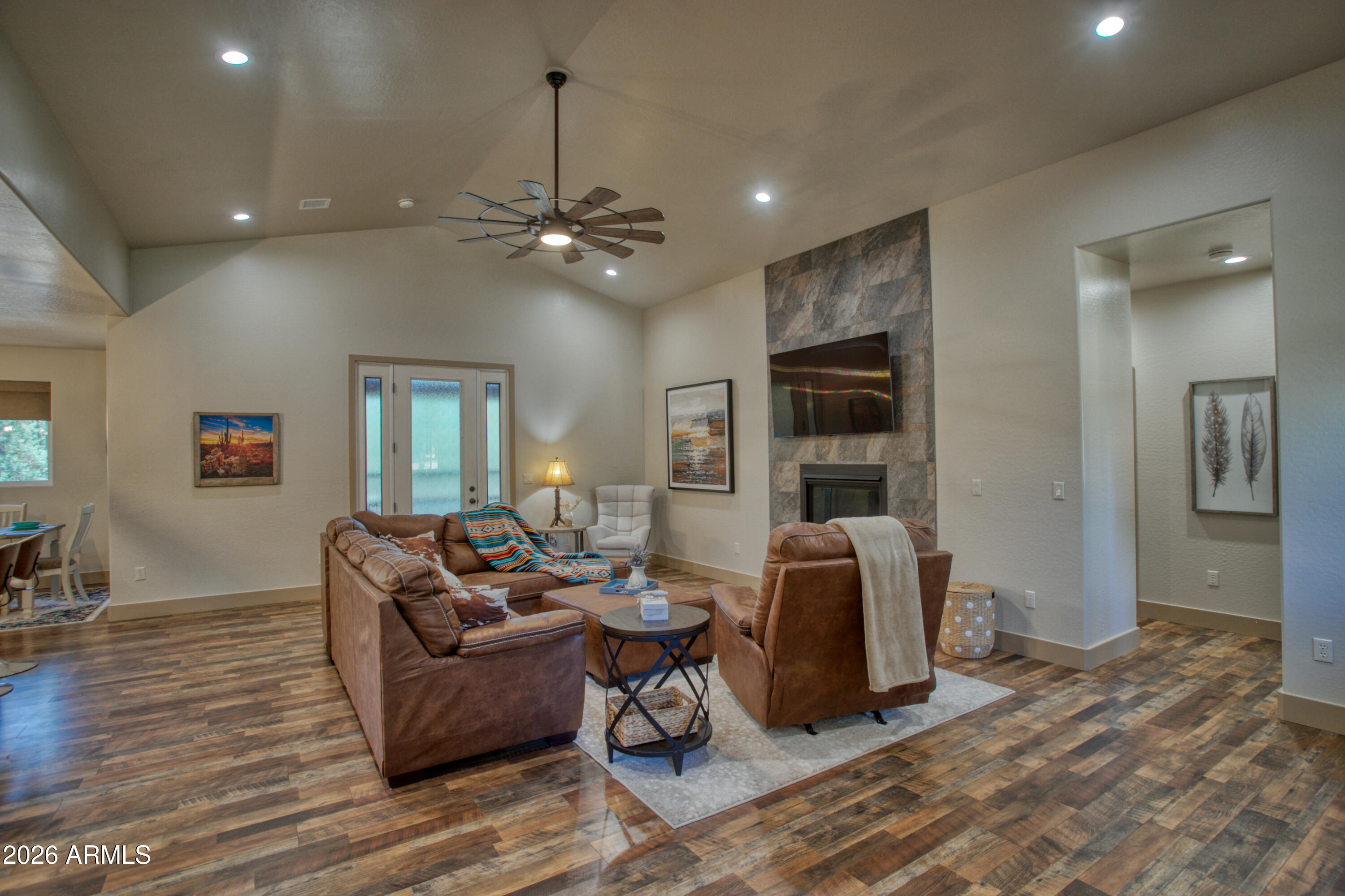 MOUNTAIN GATE UNIT 2 - Residential