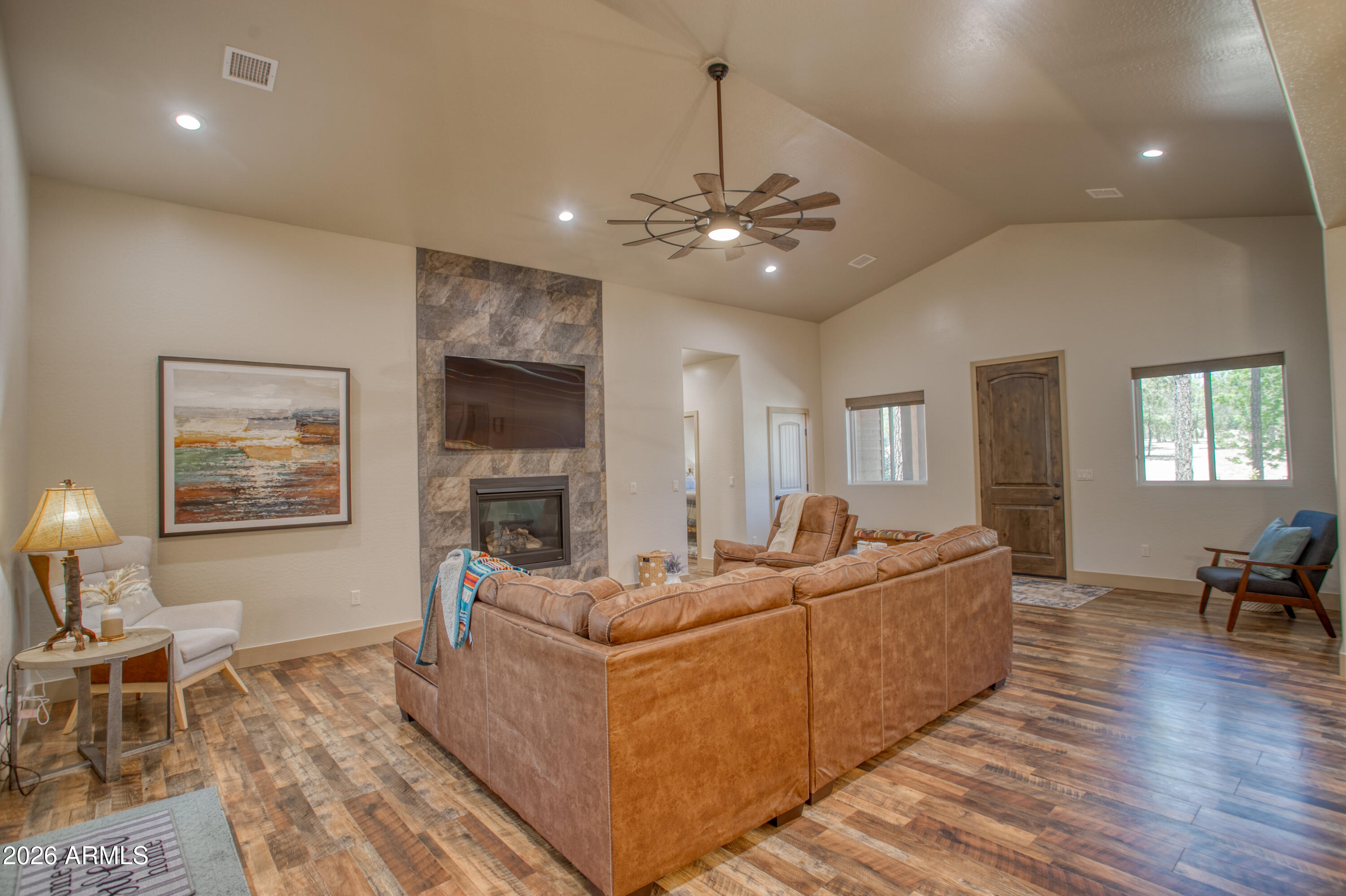 MOUNTAIN GATE UNIT 2 - Residential