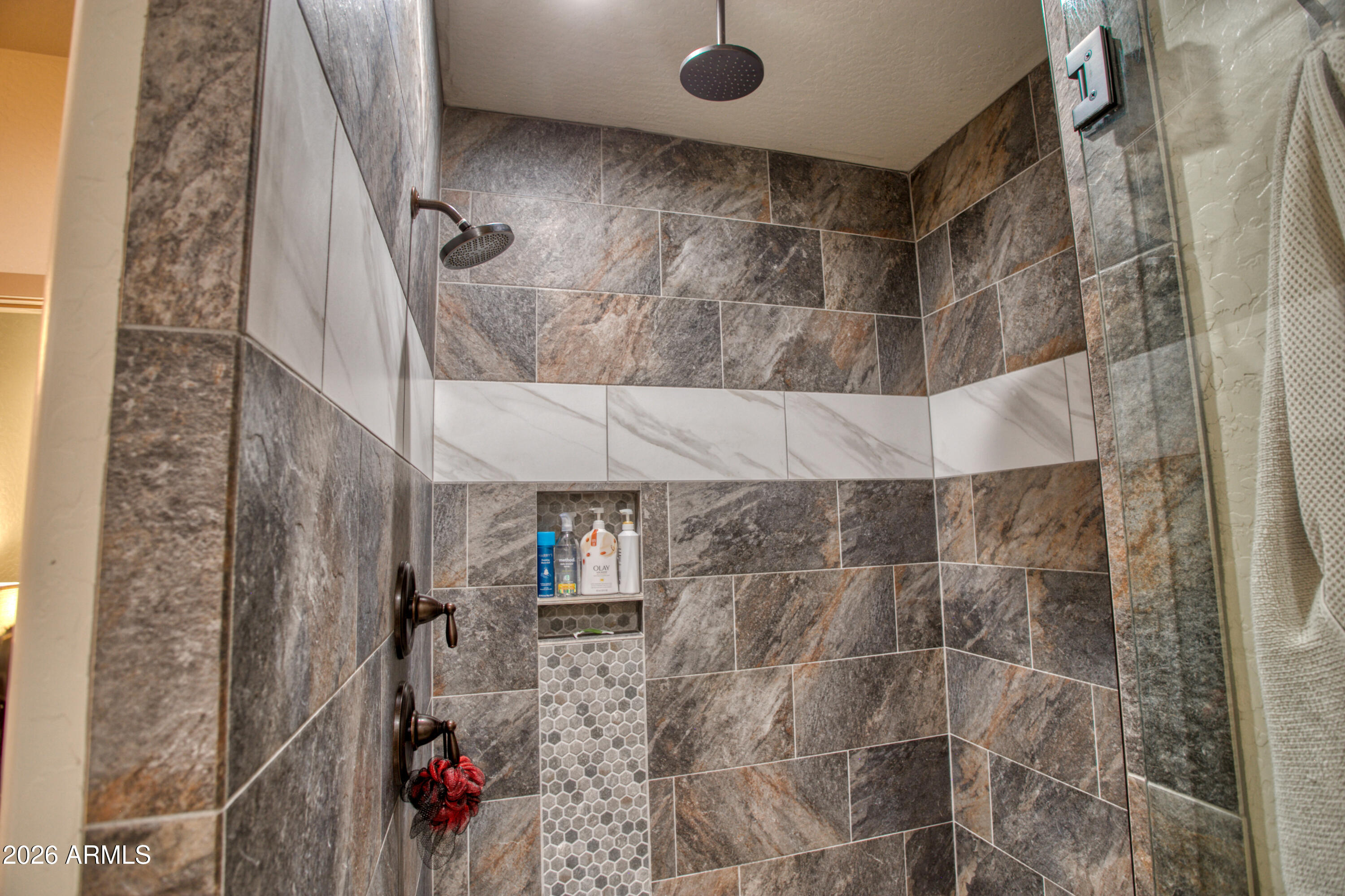 MOUNTAIN GATE UNIT 2 - Residential