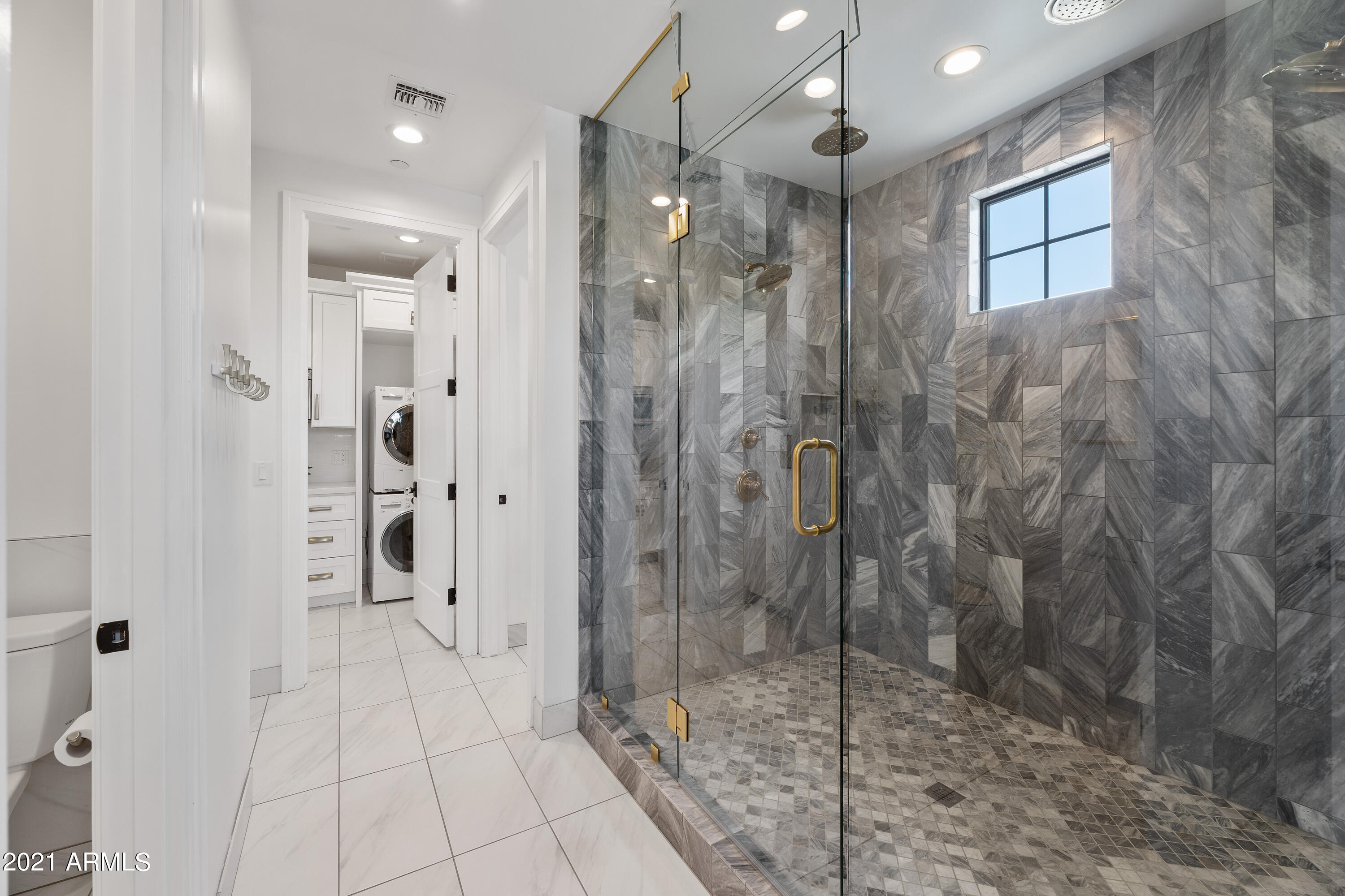 OAKHURST - Residential