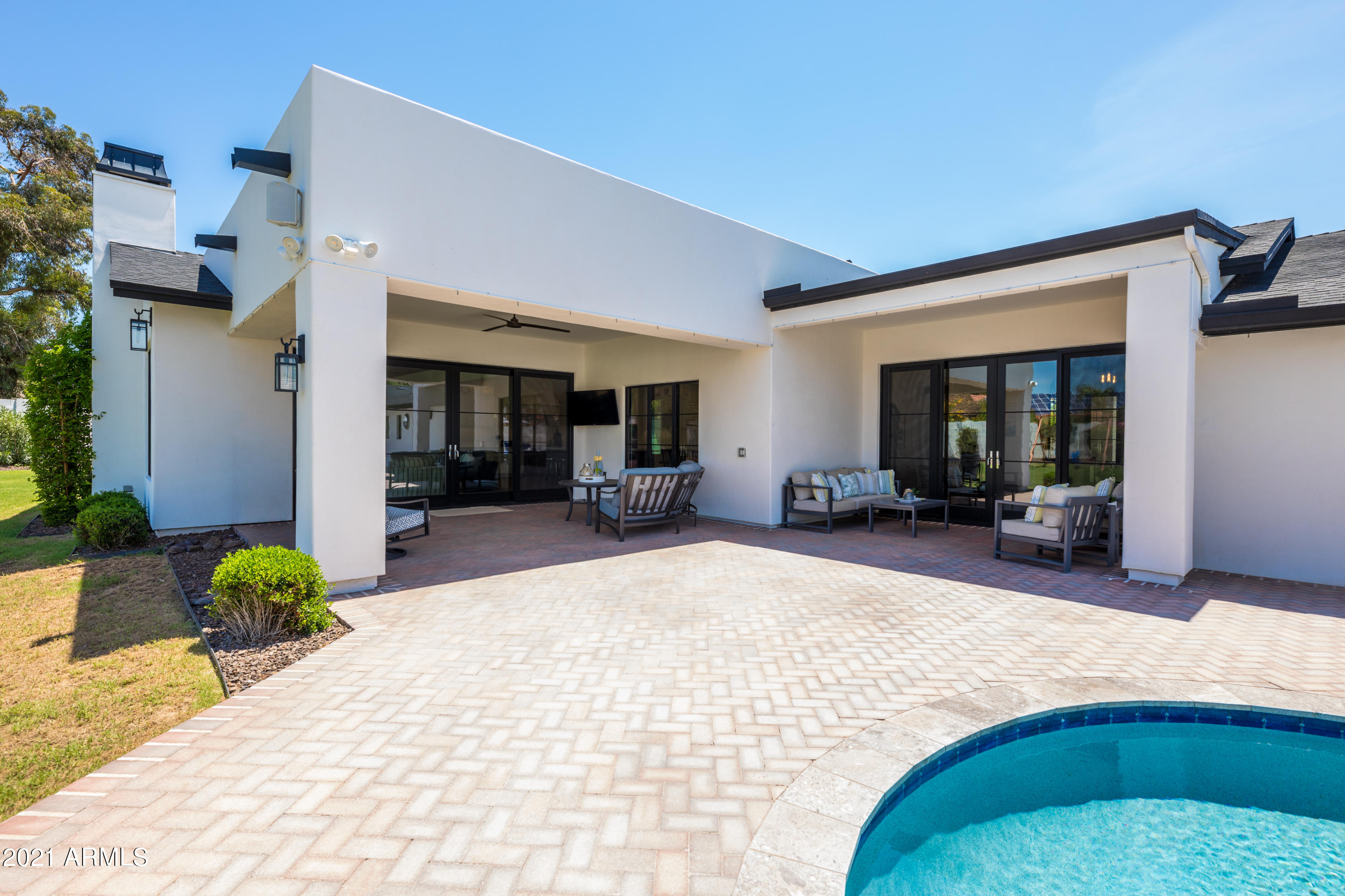 OAKHURST - Residential