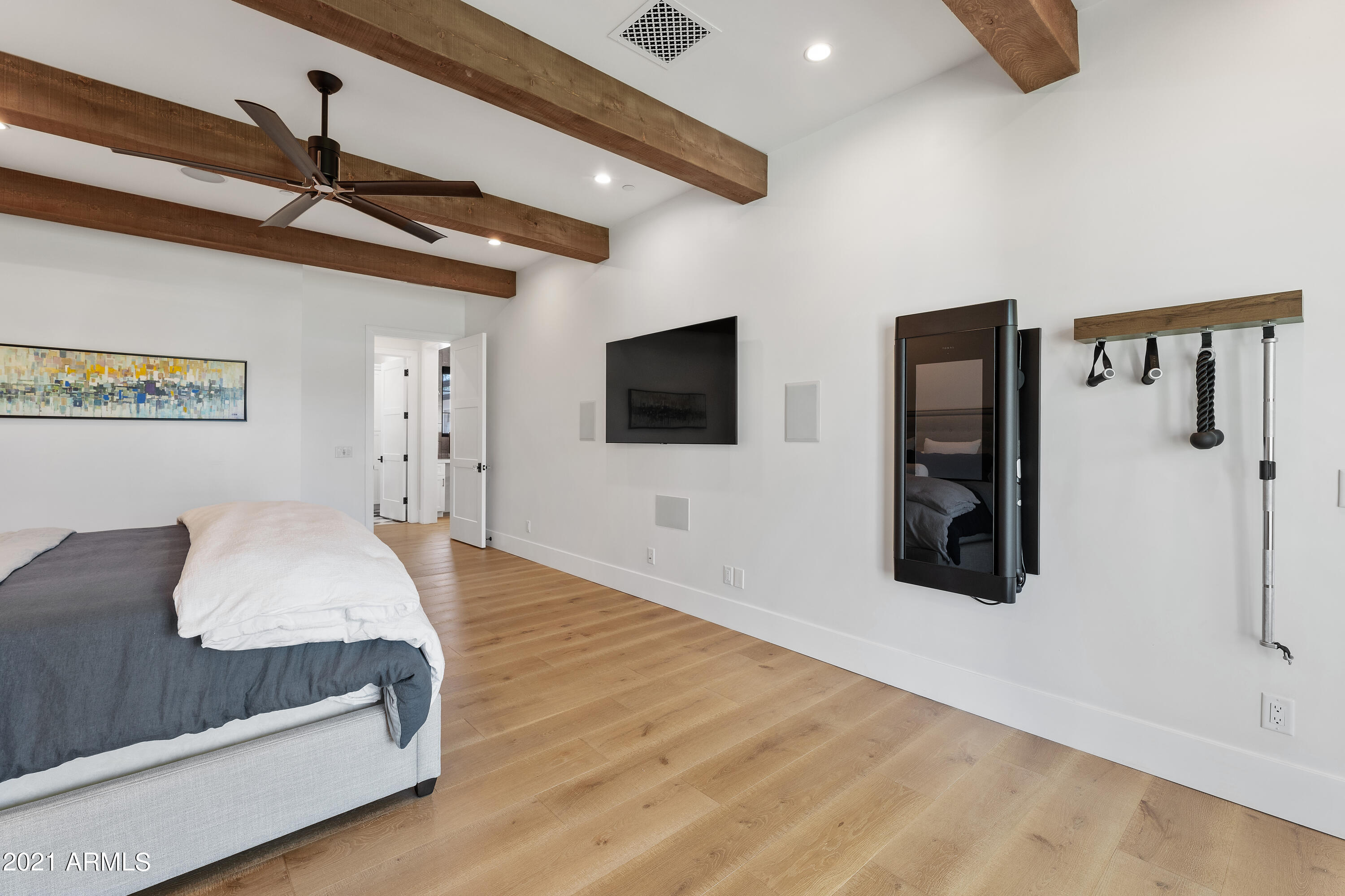 OAKHURST - Residential