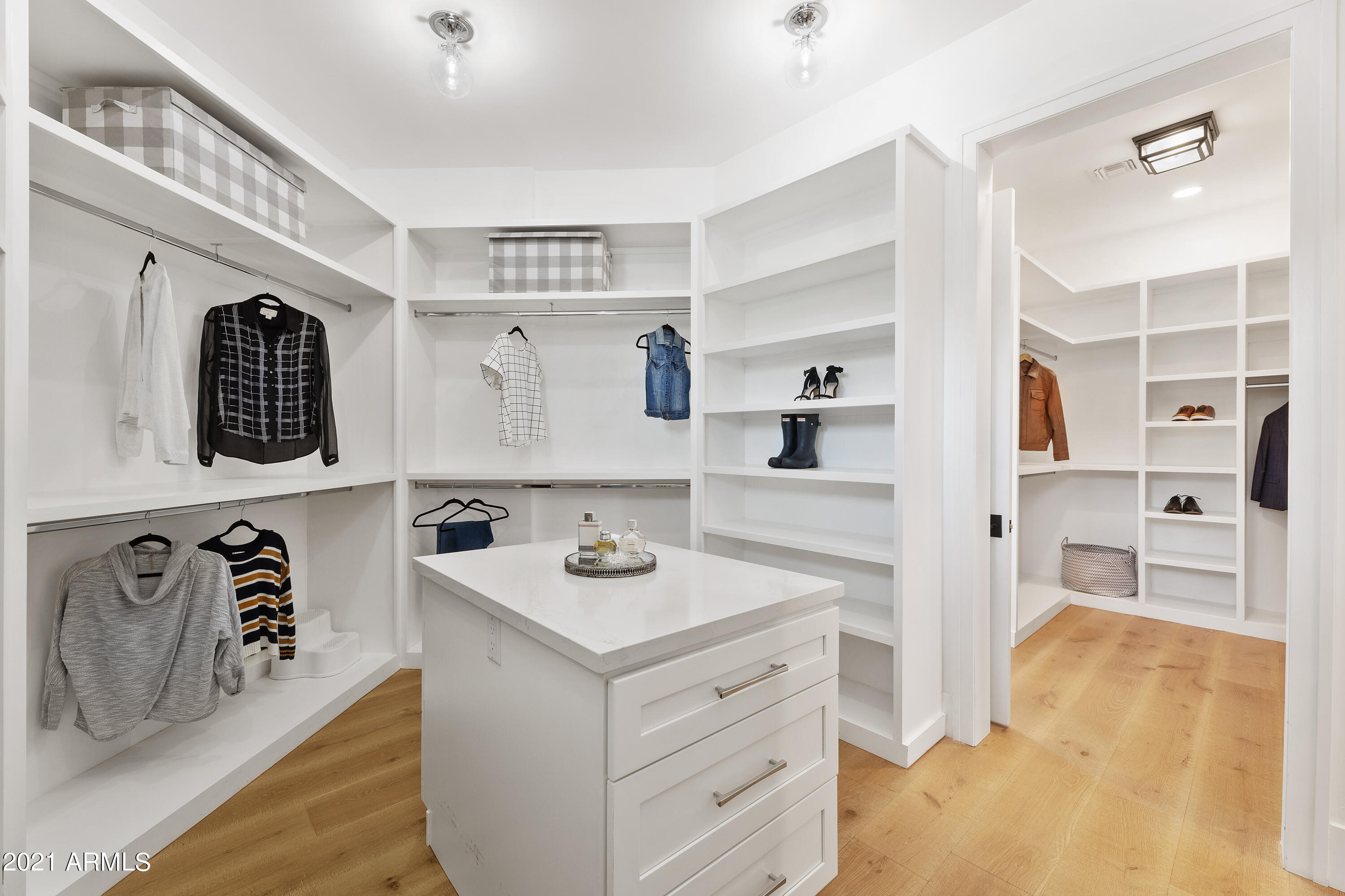 OAKHURST - Residential