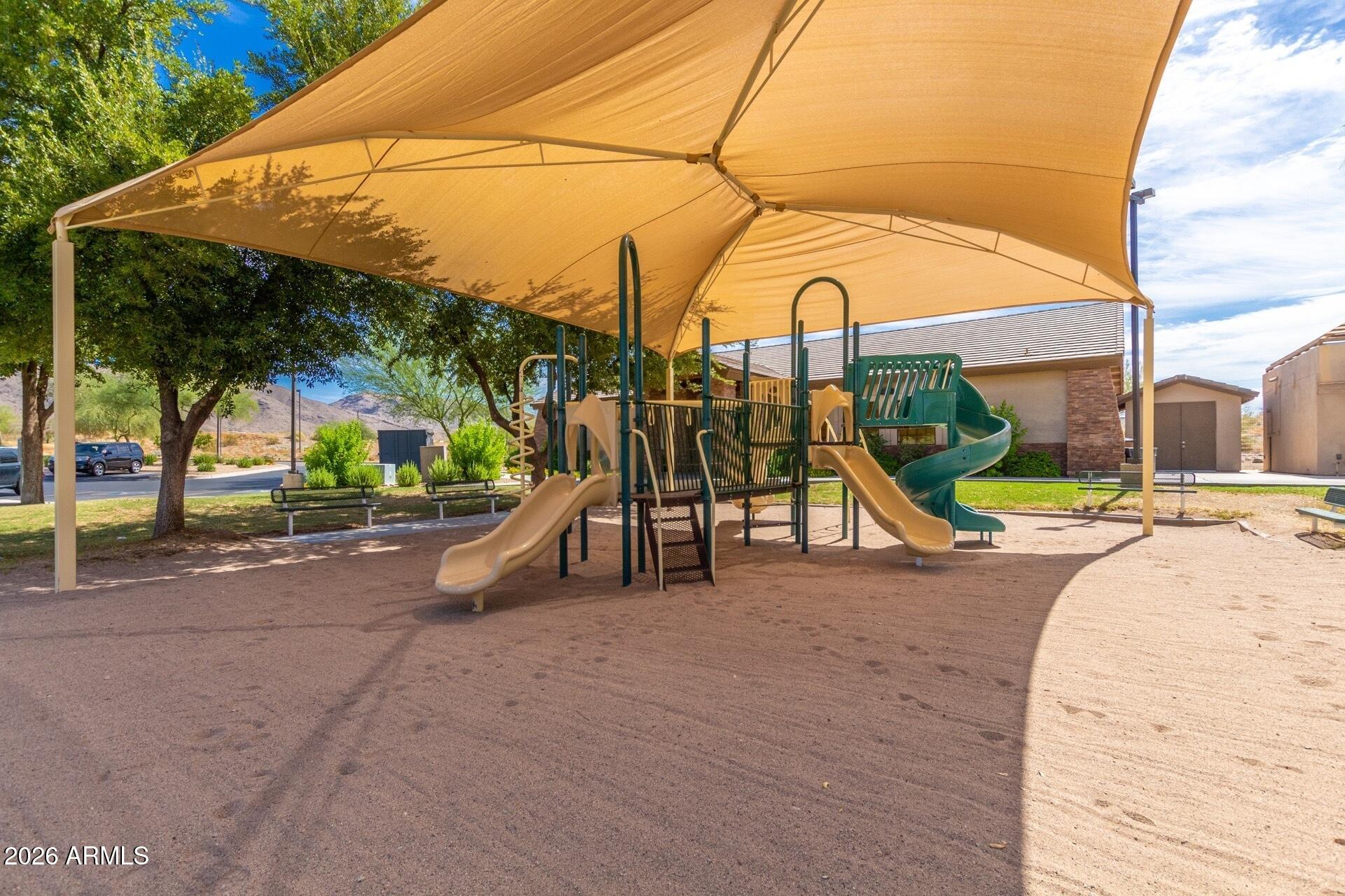 FOOTHILLS CLUB WEST - Residential