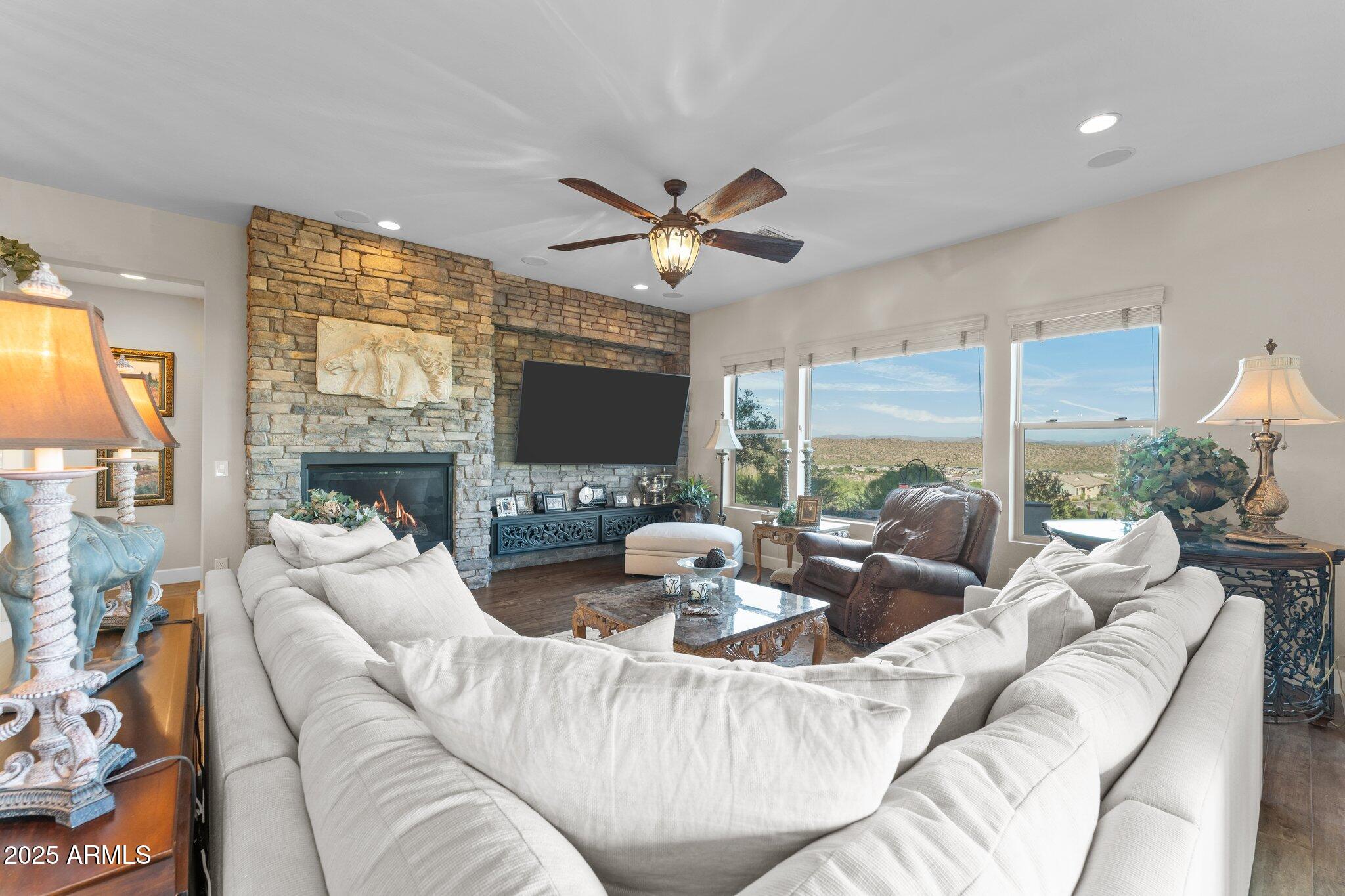 WICKENBURG RANCH - Residential