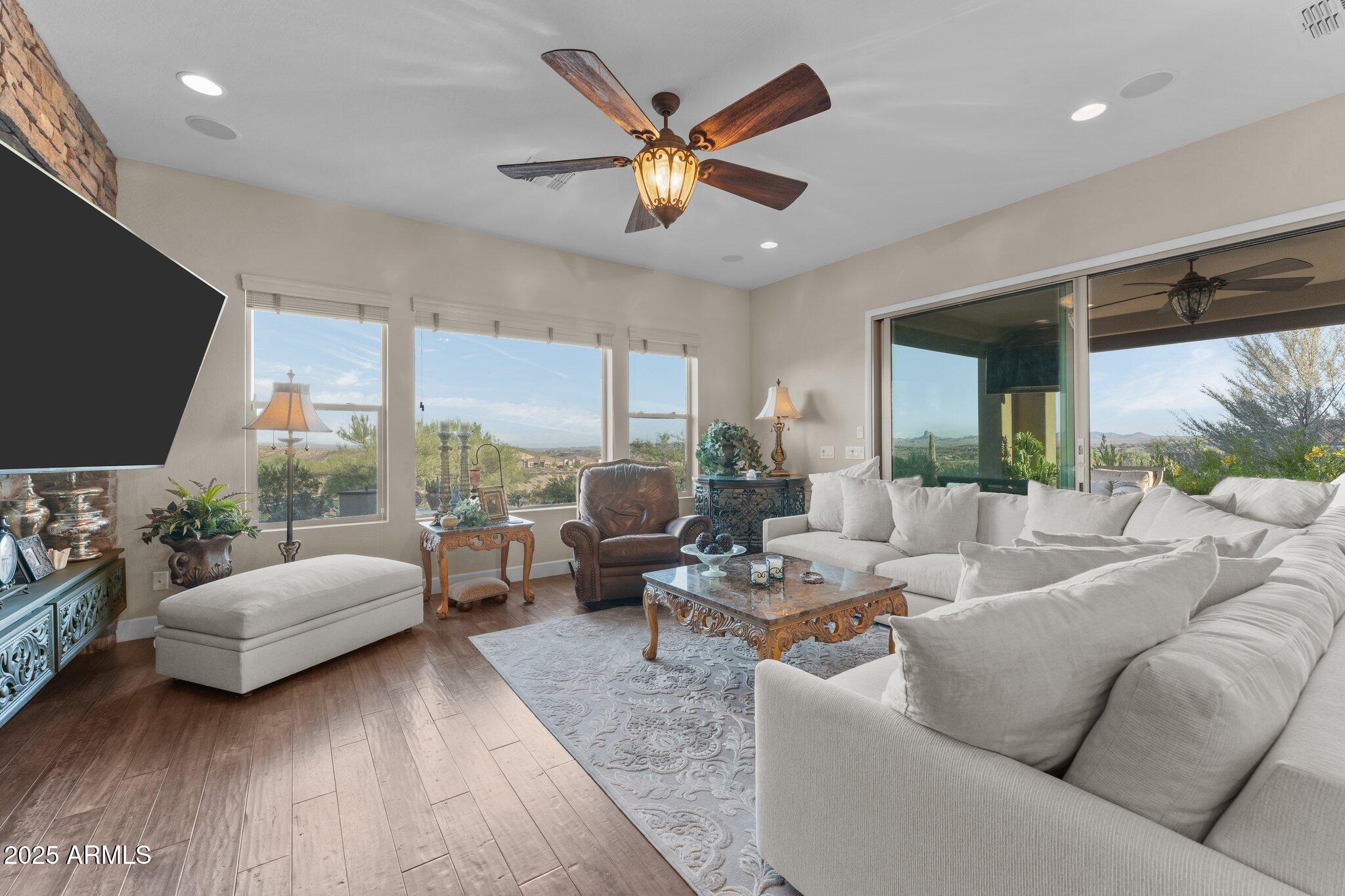 WICKENBURG RANCH - Residential