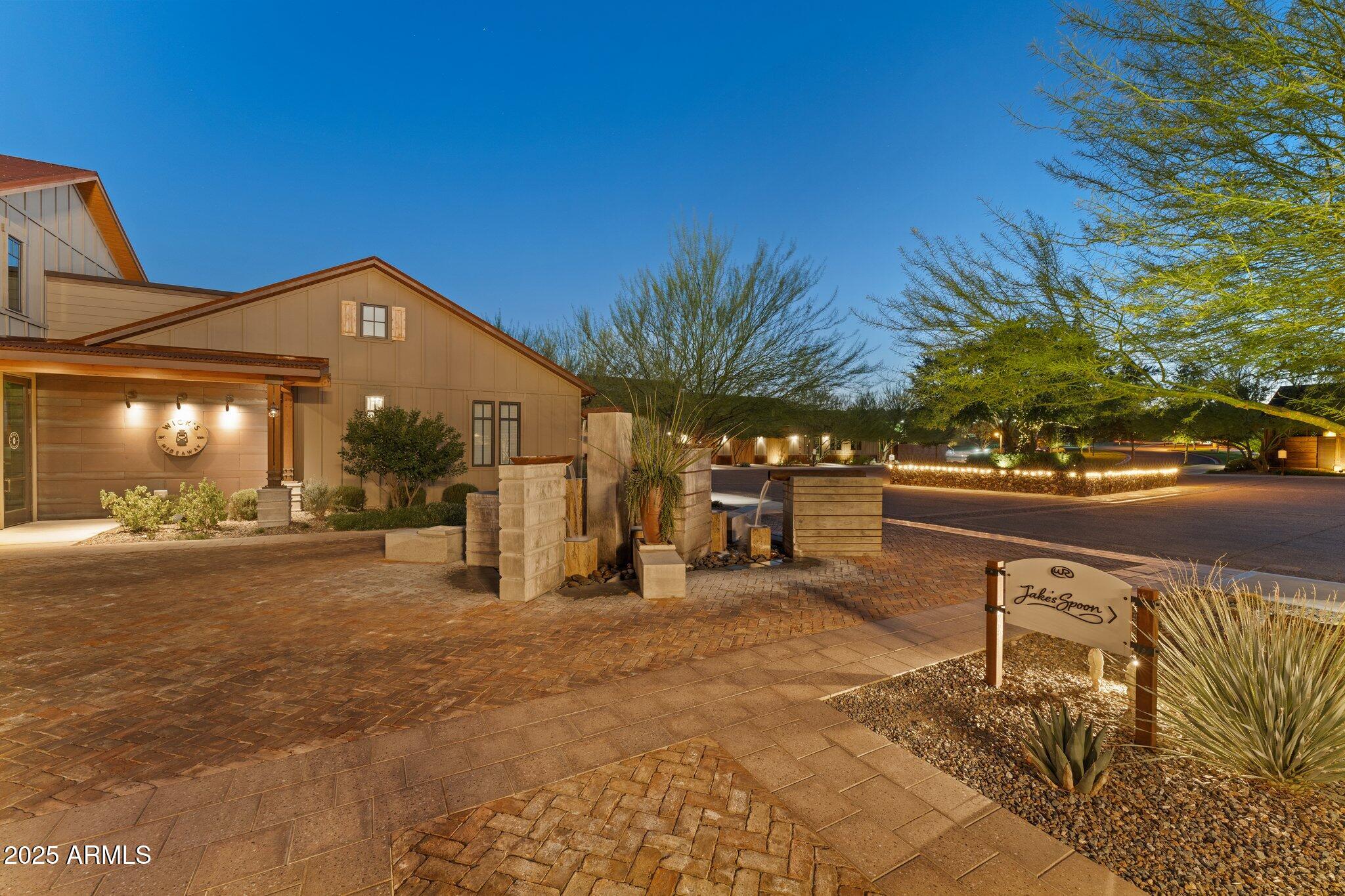 WICKENBURG RANCH - Residential