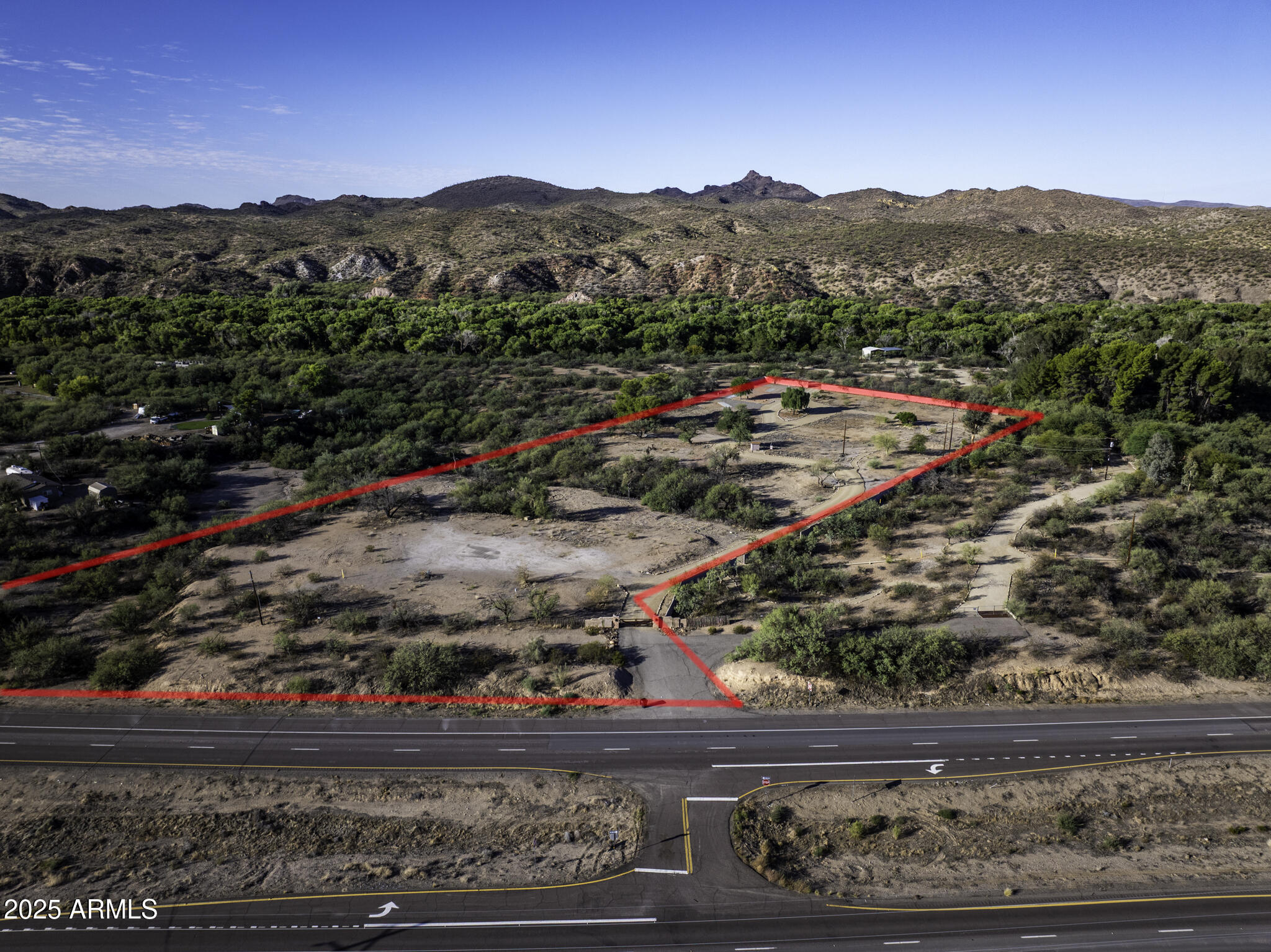 Lazy RC Ranch, Historic Brill Ranch on the Hassayampa River, Bordering the Nature Conservancy - Residential