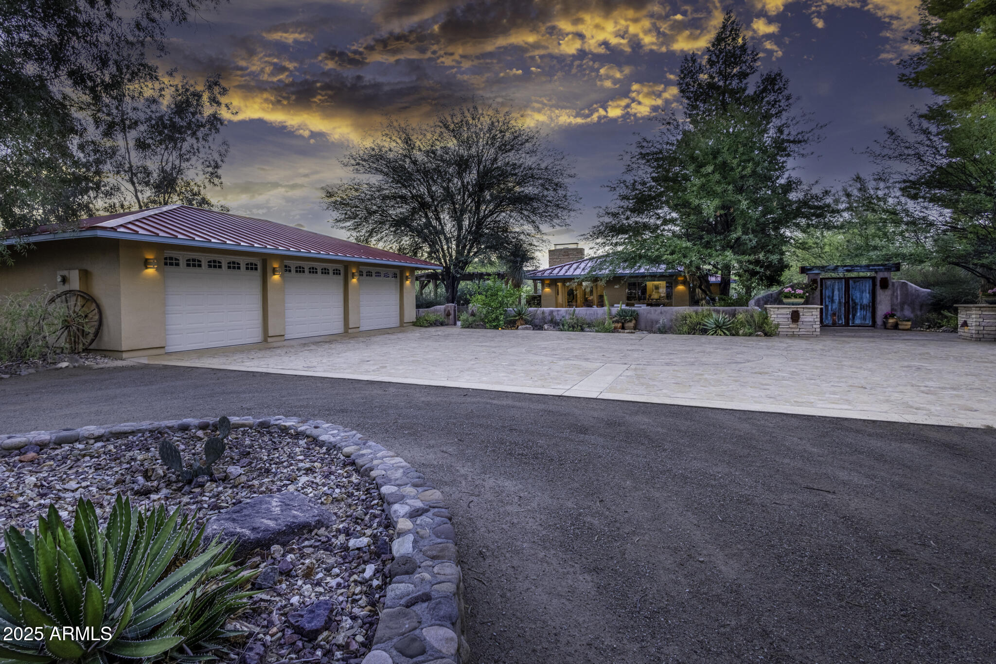 Lazy RC Ranch, Historic Brill Ranch on the Hassayampa River, Bordering the Nature Conservancy - Residential