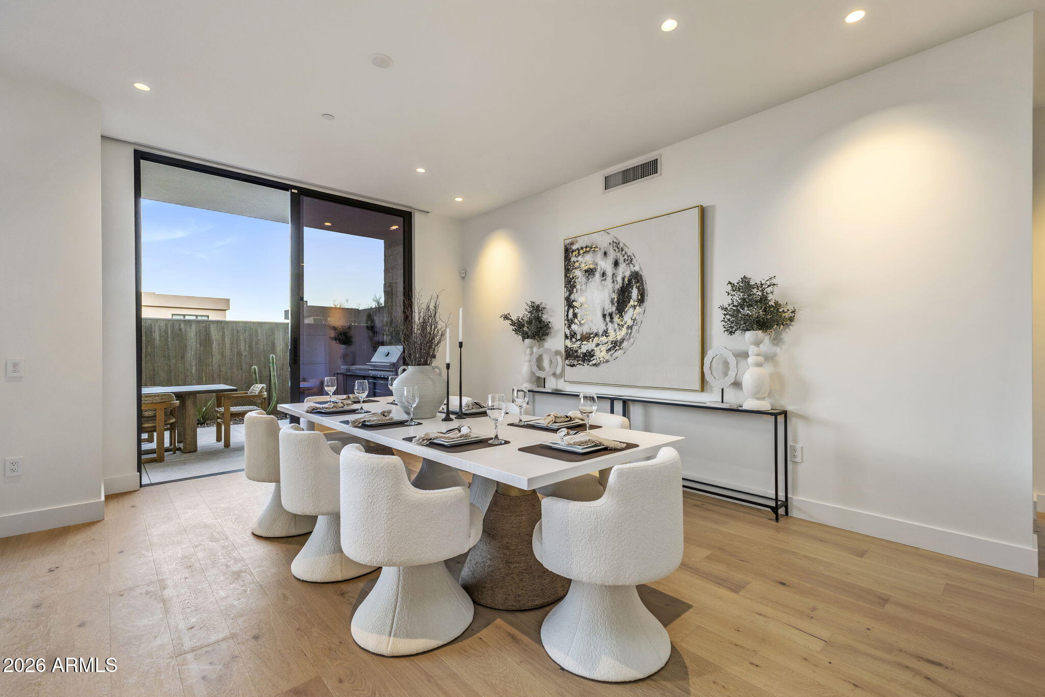 ASCENT AT THE PHOENICIAN CAMELBACK RESIDENCES - Residential