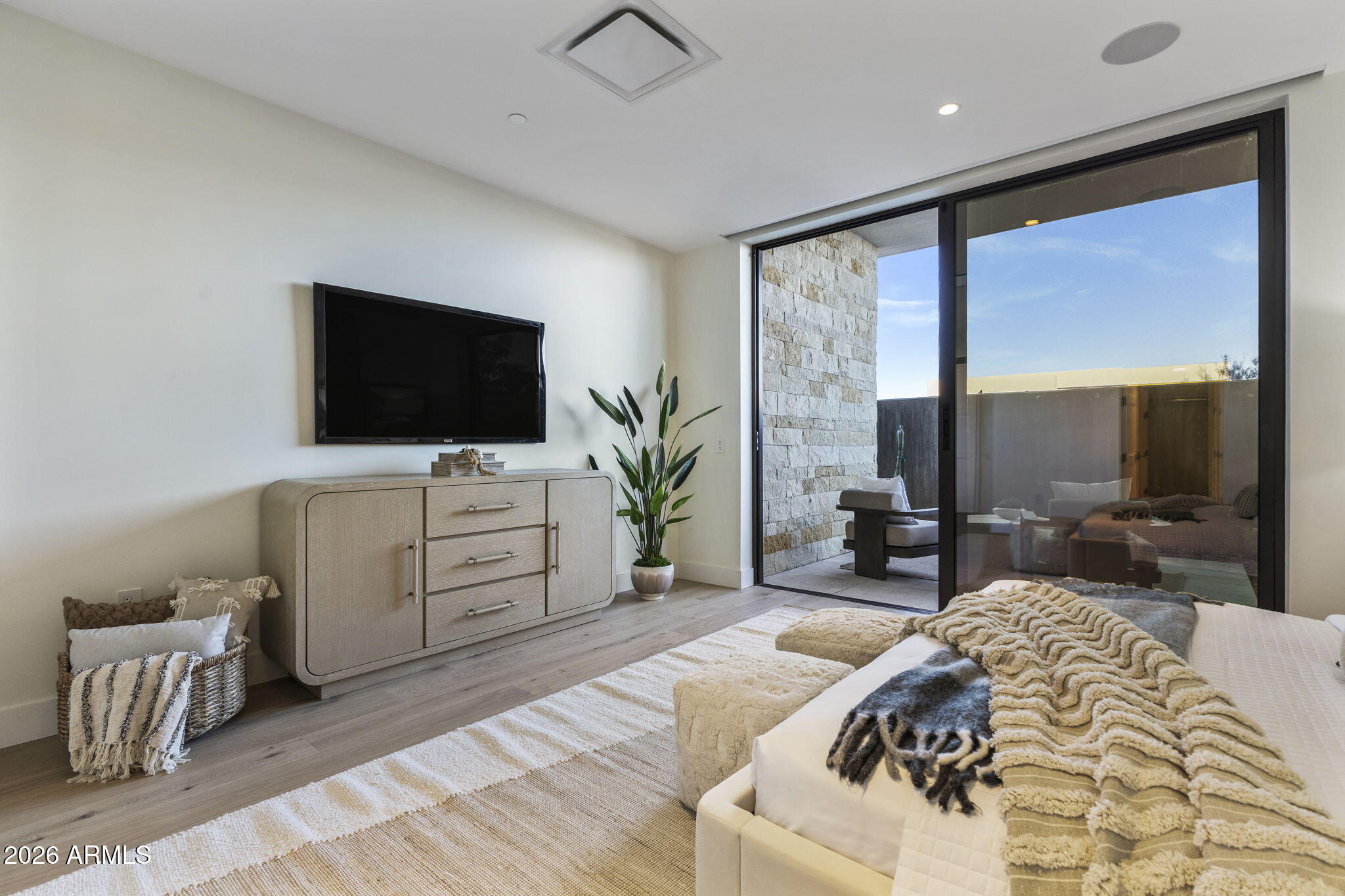ASCENT AT THE PHOENICIAN CAMELBACK RESIDENCES - Residential