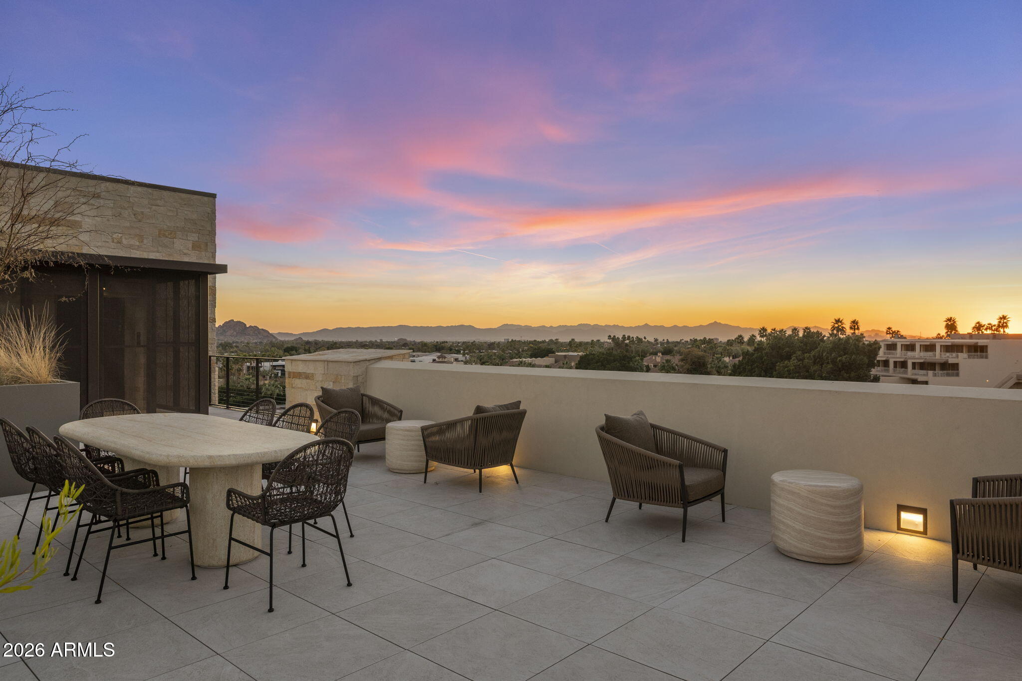 ASCENT AT THE PHOENICIAN CAMELBACK RESIDENCES - Residential