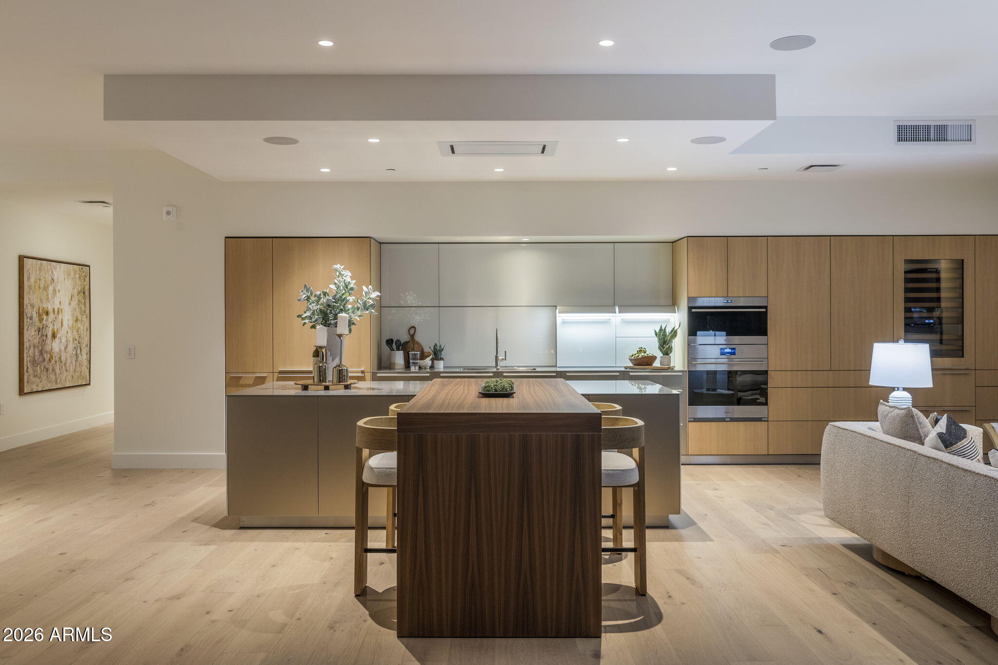 ASCENT AT THE PHOENICIAN CAMELBACK RESIDENCES - Residential