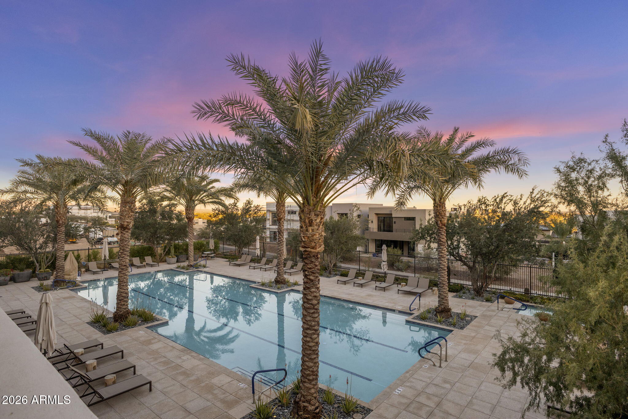 ASCENT AT THE PHOENICIAN CAMELBACK RESIDENCES - Residential