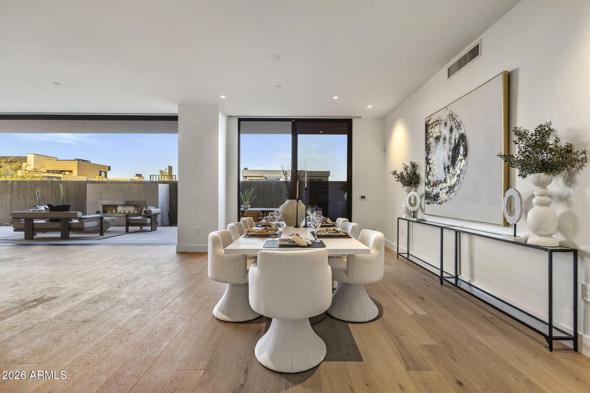 ASCENT AT THE PHOENICIAN CAMELBACK RESIDENCES - Residential