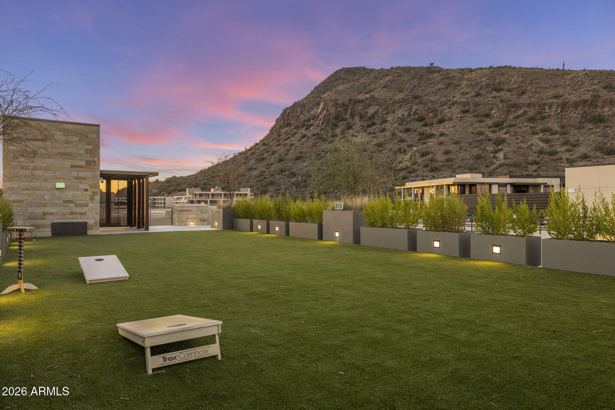 ASCENT AT THE PHOENICIAN CAMELBACK RESIDENCES - Residential