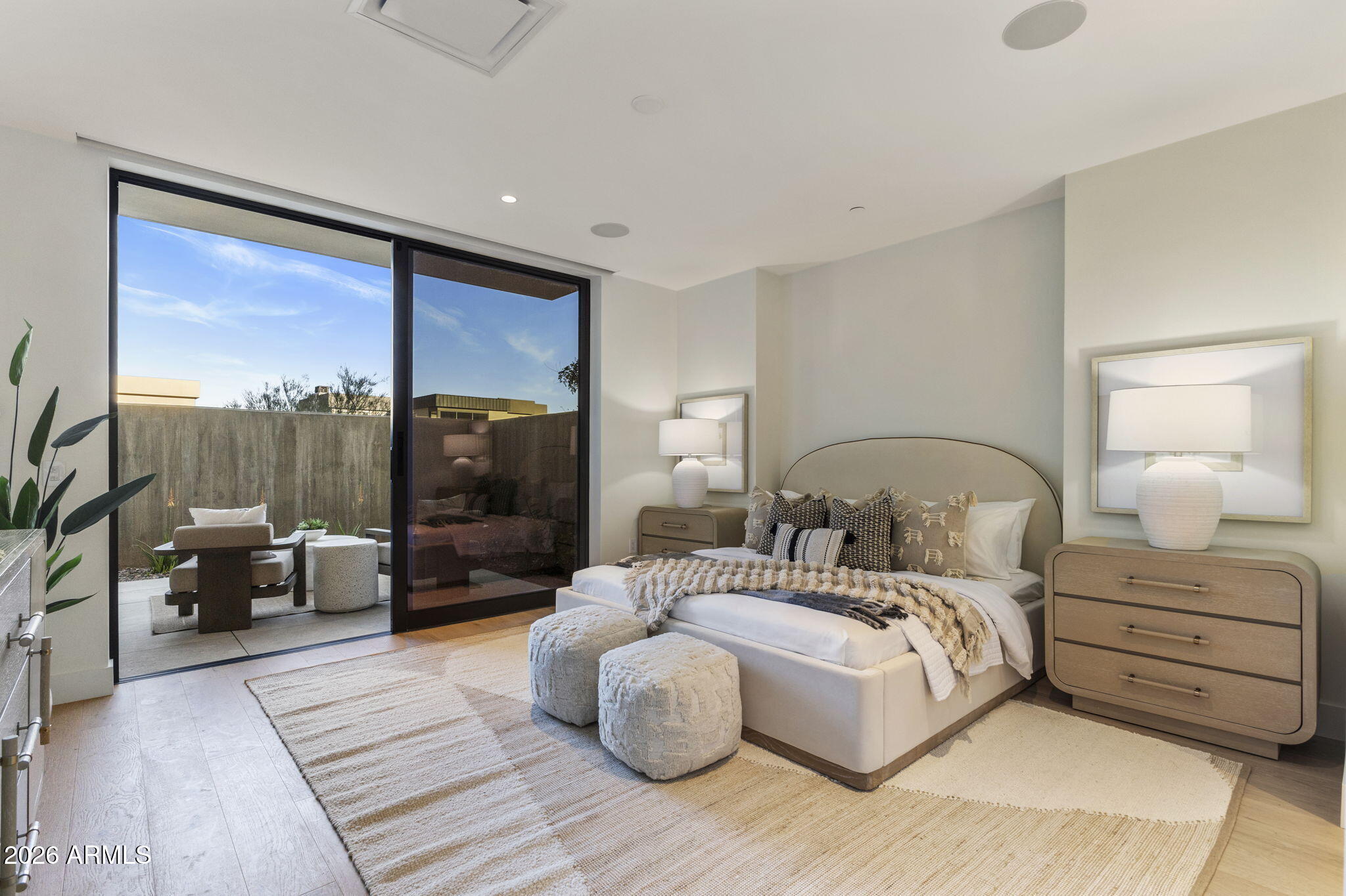 ASCENT AT THE PHOENICIAN CAMELBACK RESIDENCES - Residential