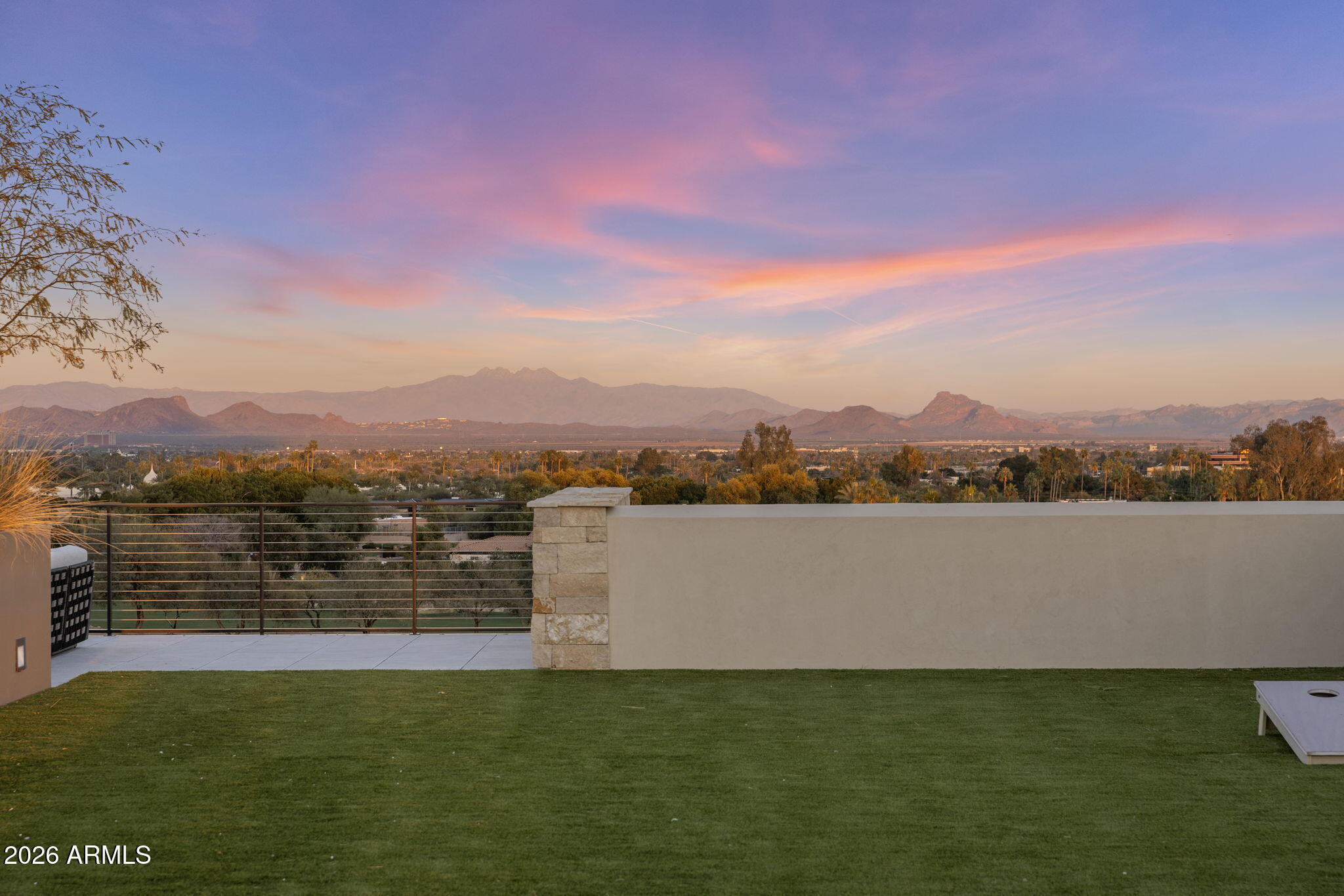 ASCENT AT THE PHOENICIAN CAMELBACK RESIDENCES - Residential