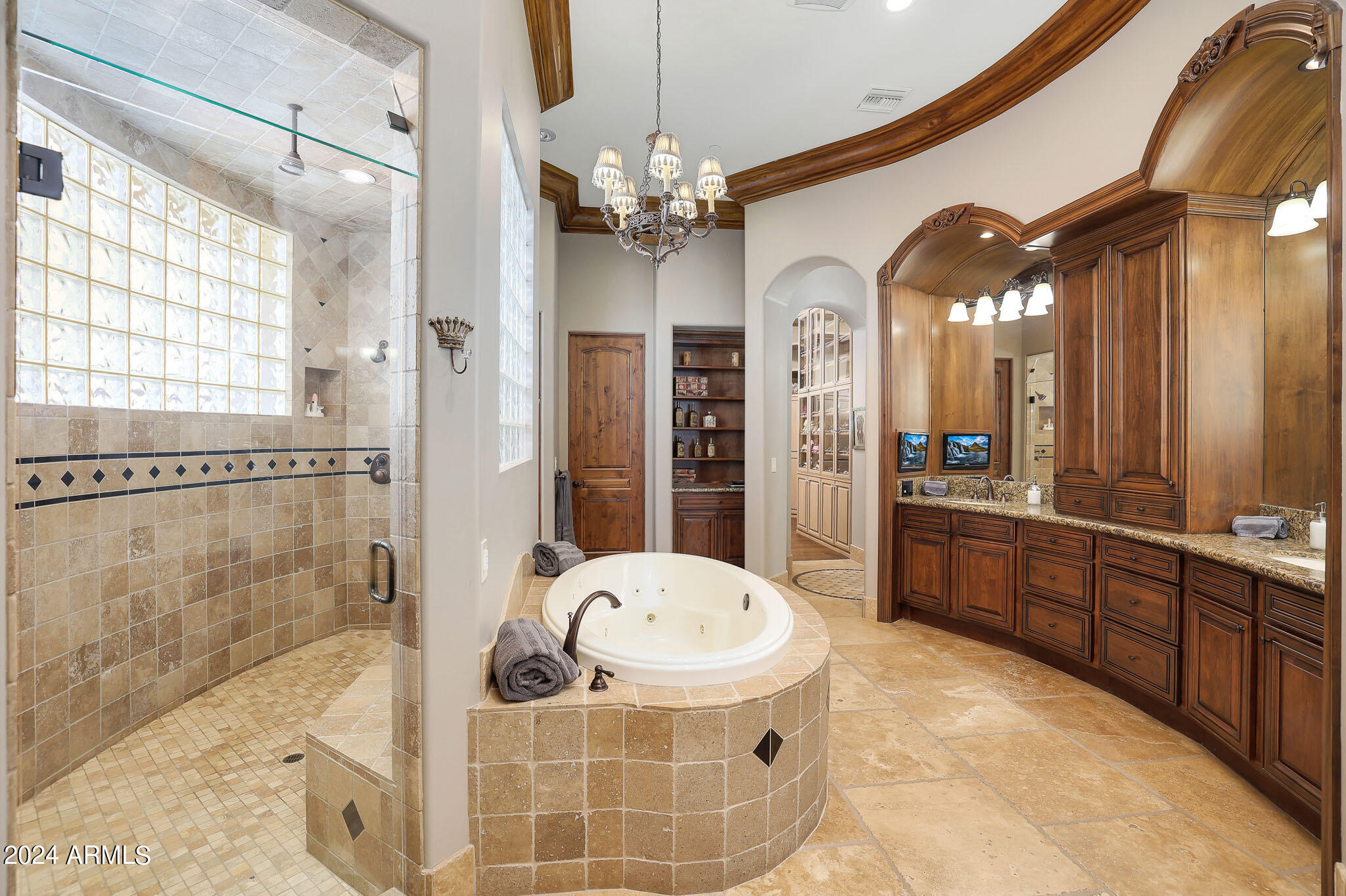 HIGH POINT RANCH - Residential