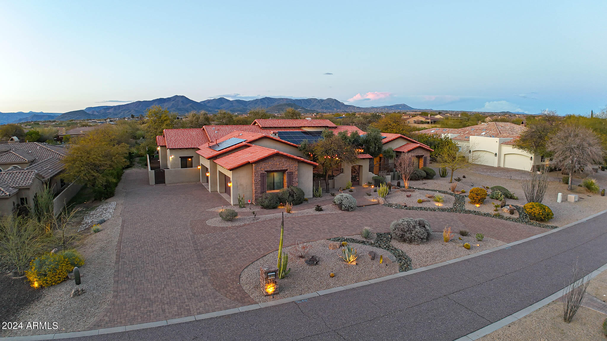 HIGH POINT RANCH - Residential