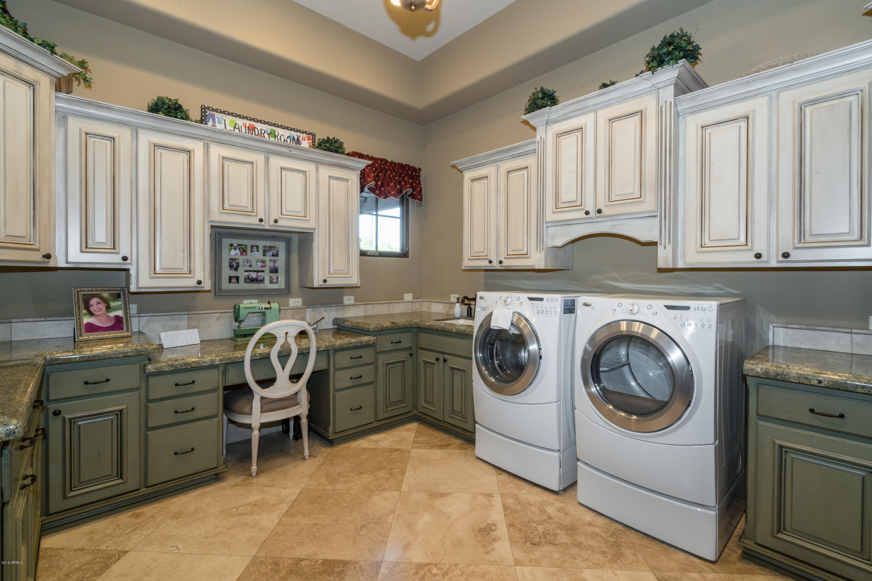 DESERT SKYLINE ESTATES LT 1-48 TR A - Residential