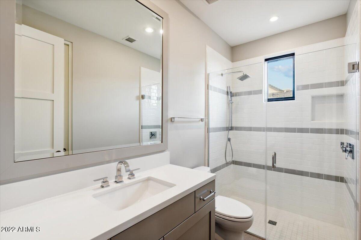 WHITE HORSE - Residential
