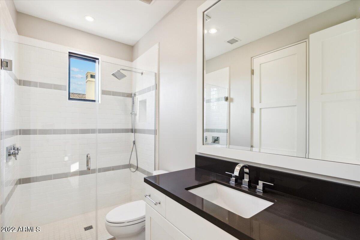 WHITE HORSE - Residential