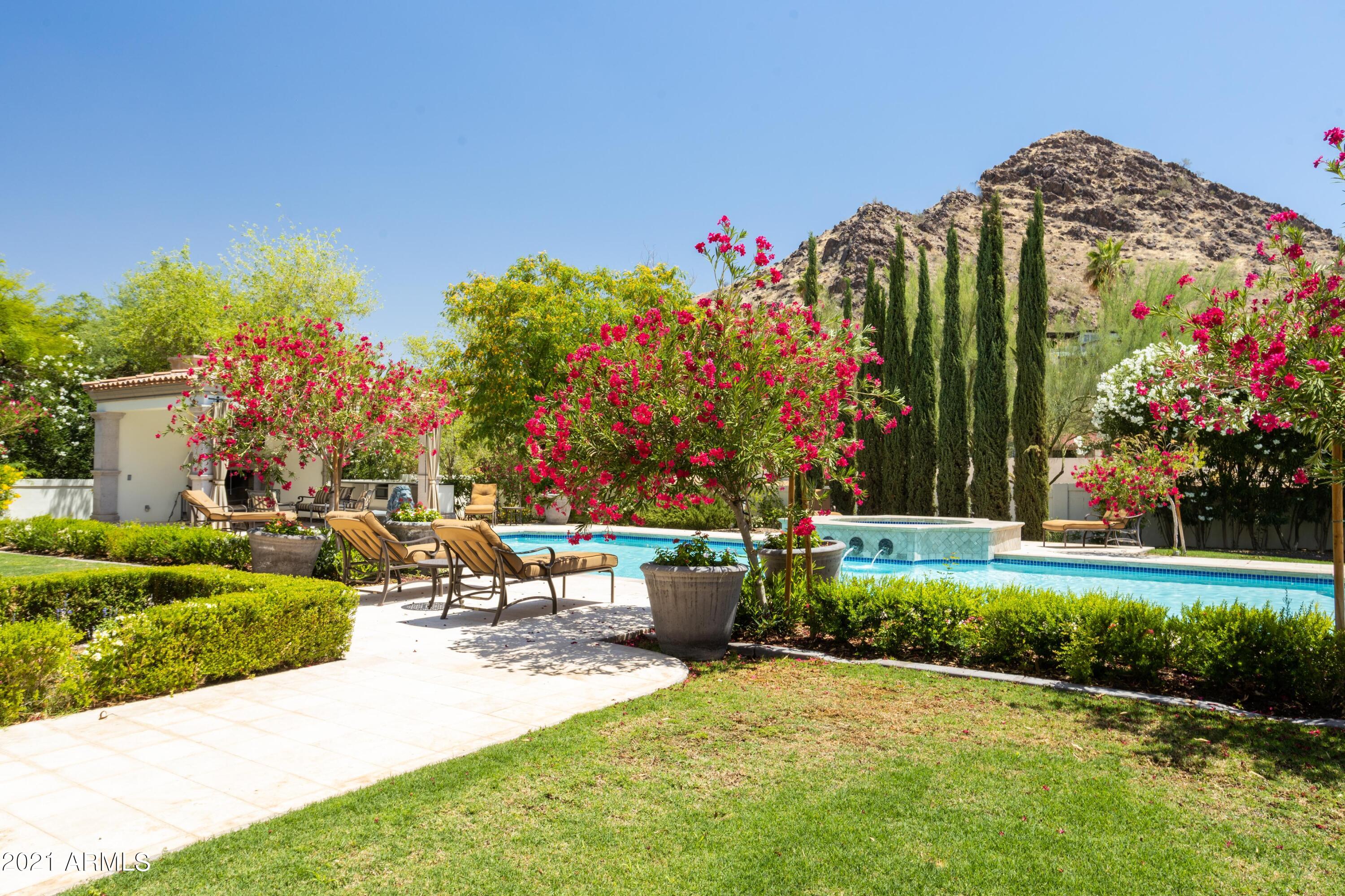 Turquoise Hills - Residential