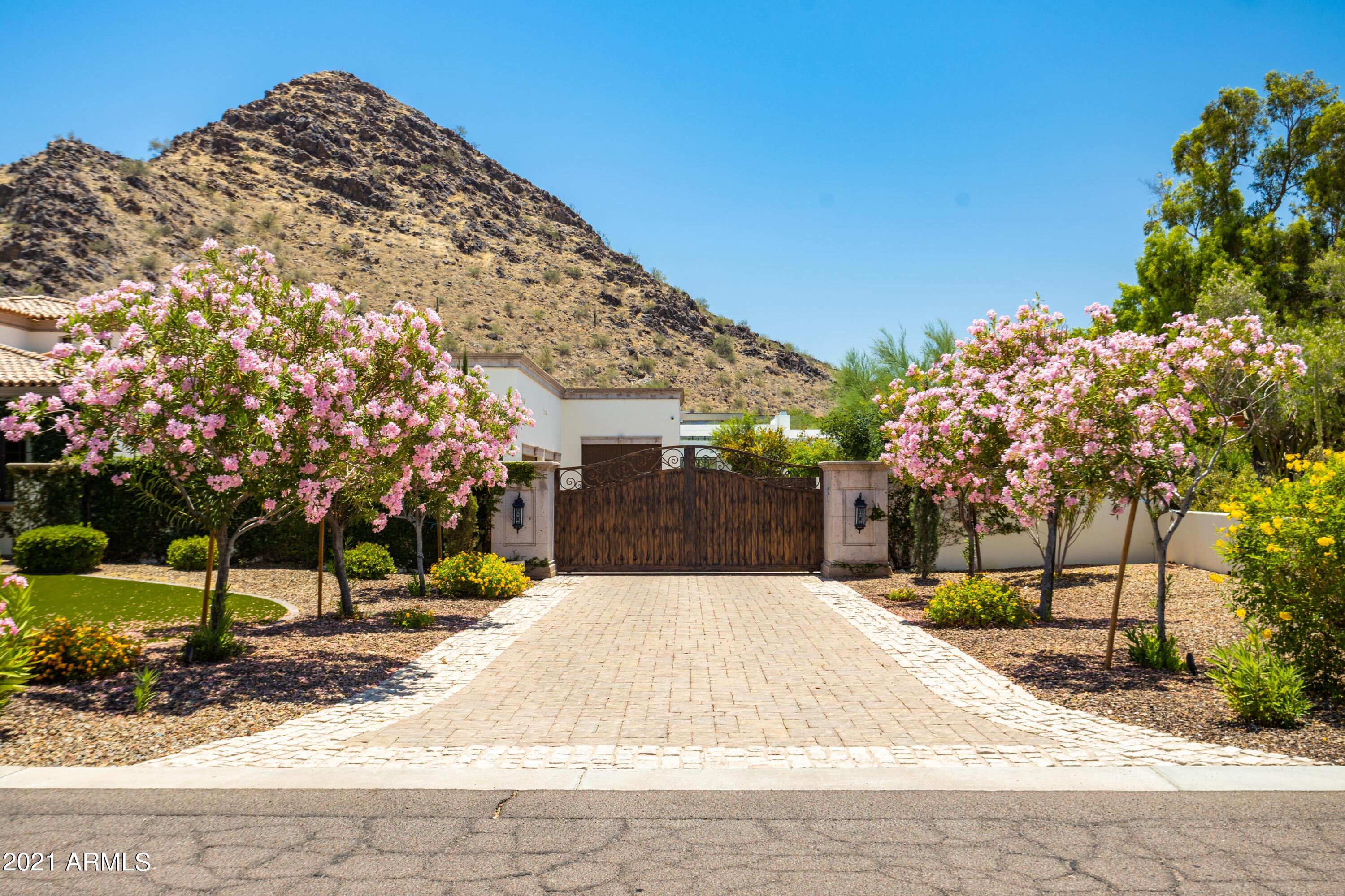 Turquoise Hills - Residential